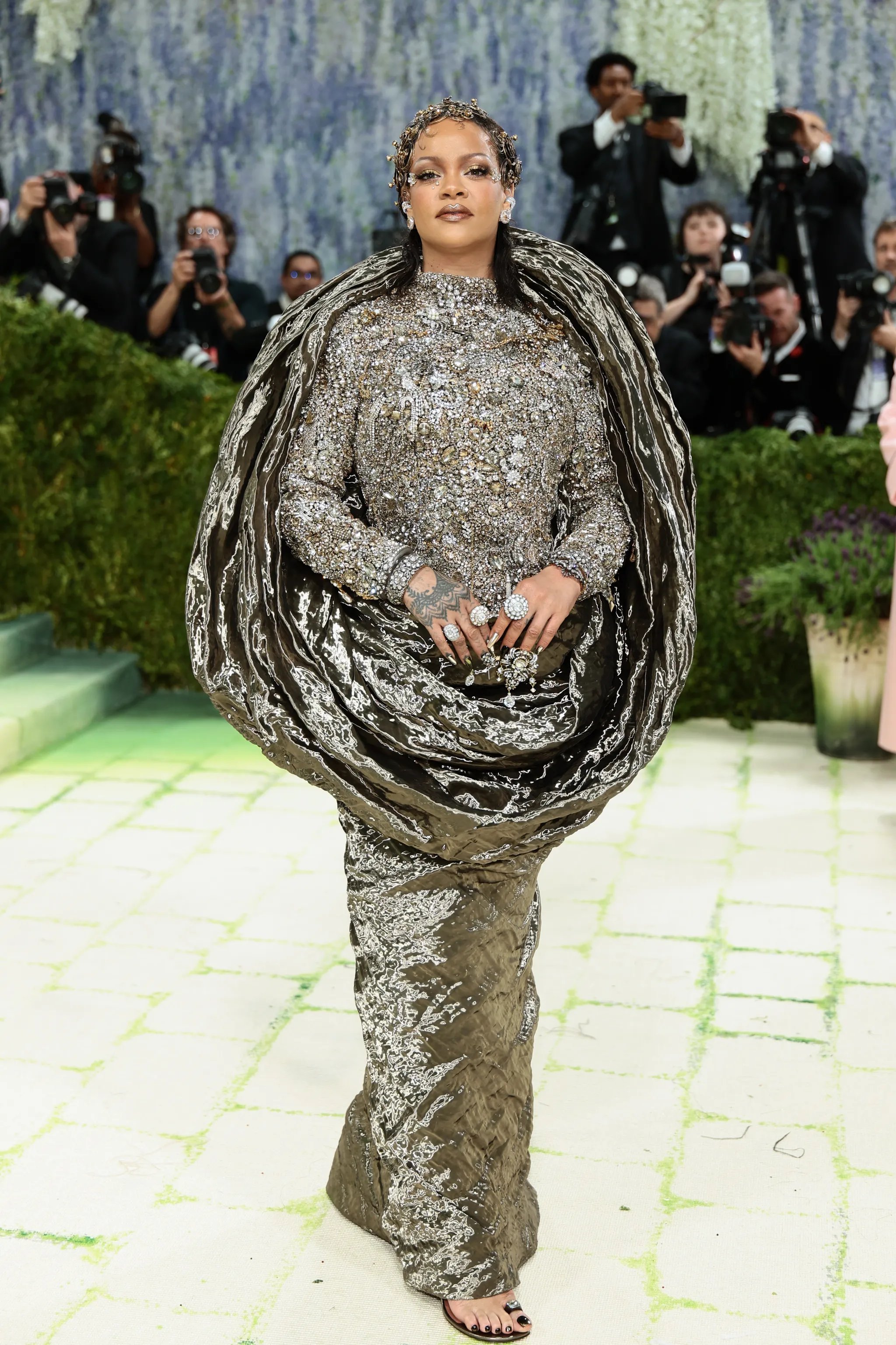 Met Gala 2026: Rihanna v modelu Maison Margiela