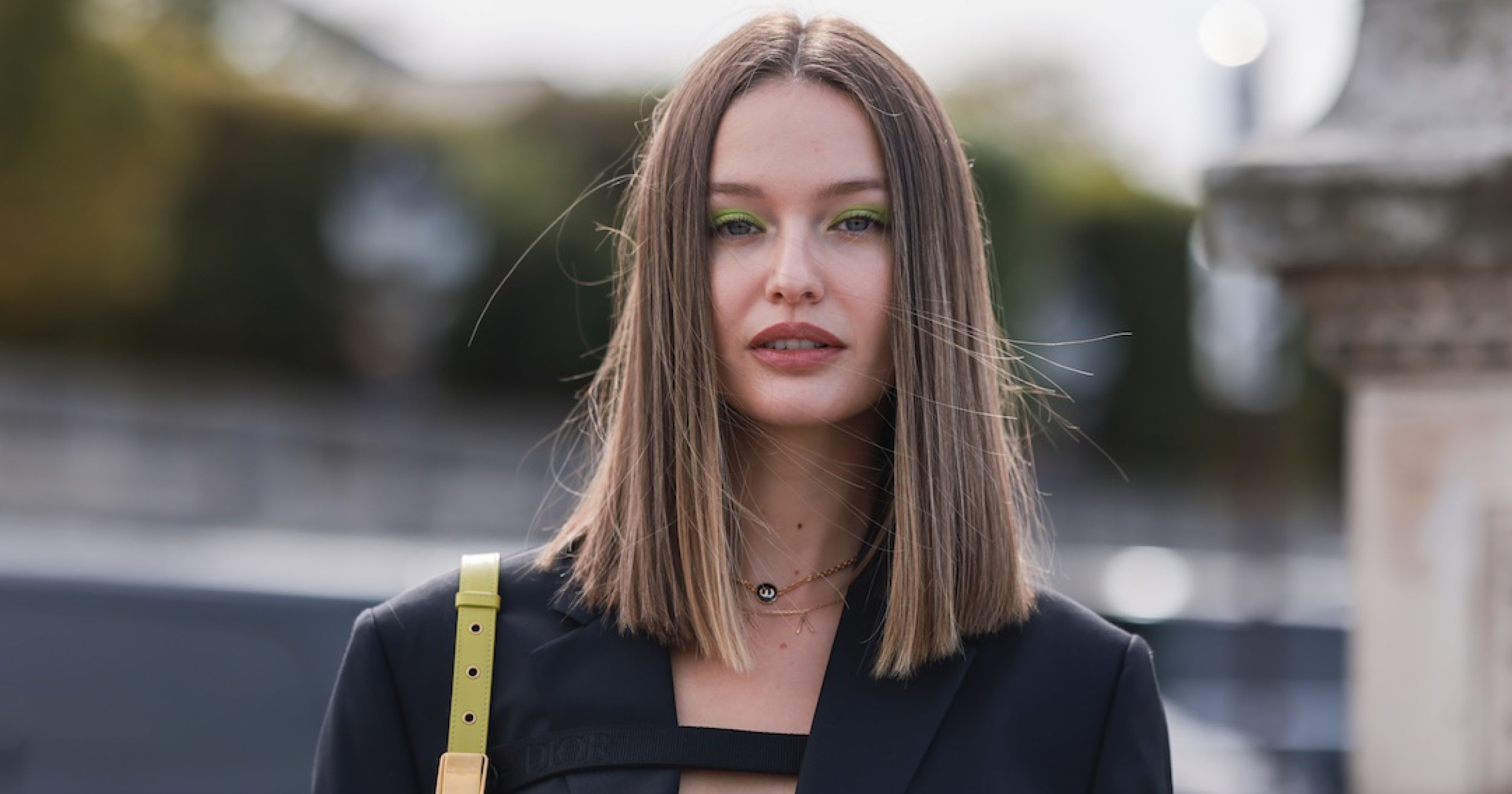 Může vám matcha latte způsobovat padání vlasů?