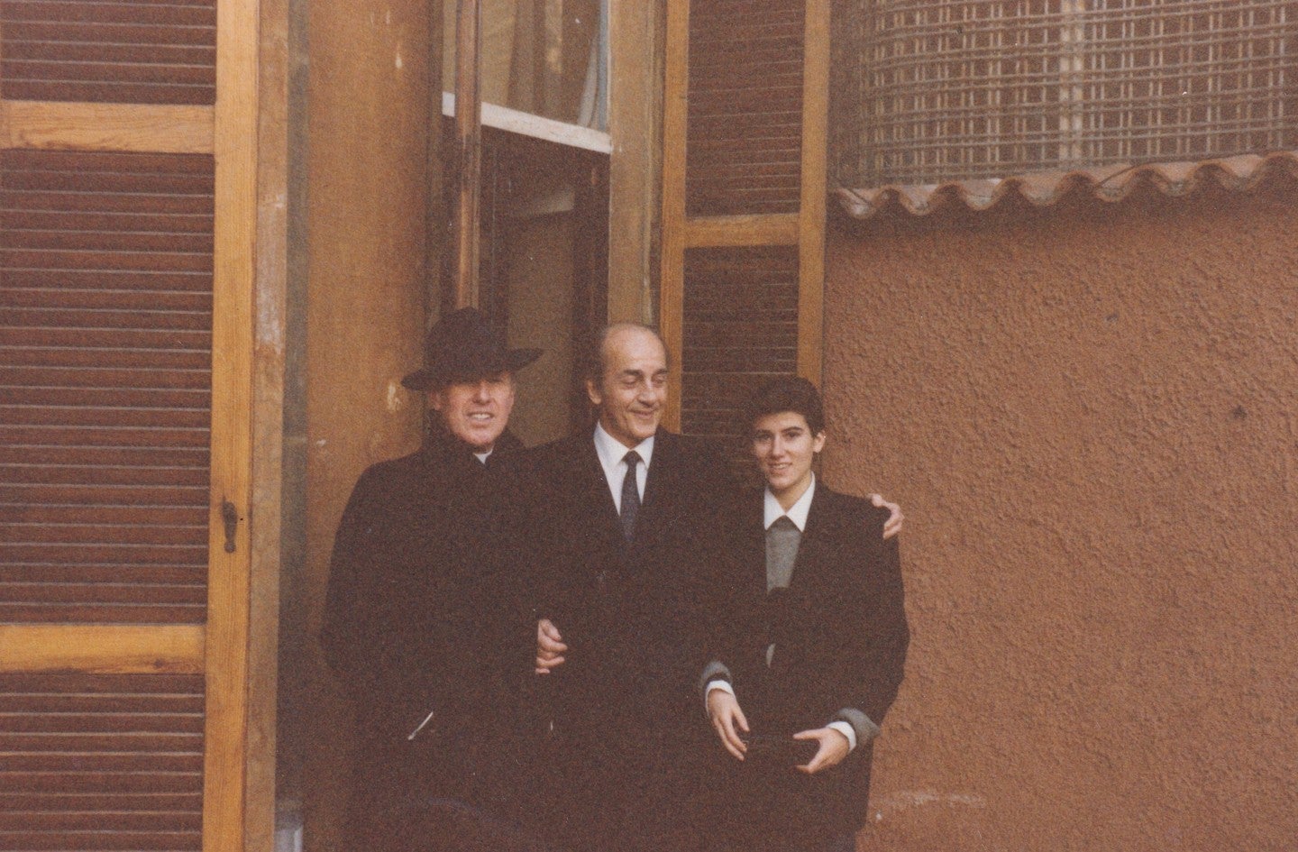 Bella Freud s Alessandrem Ruspelim