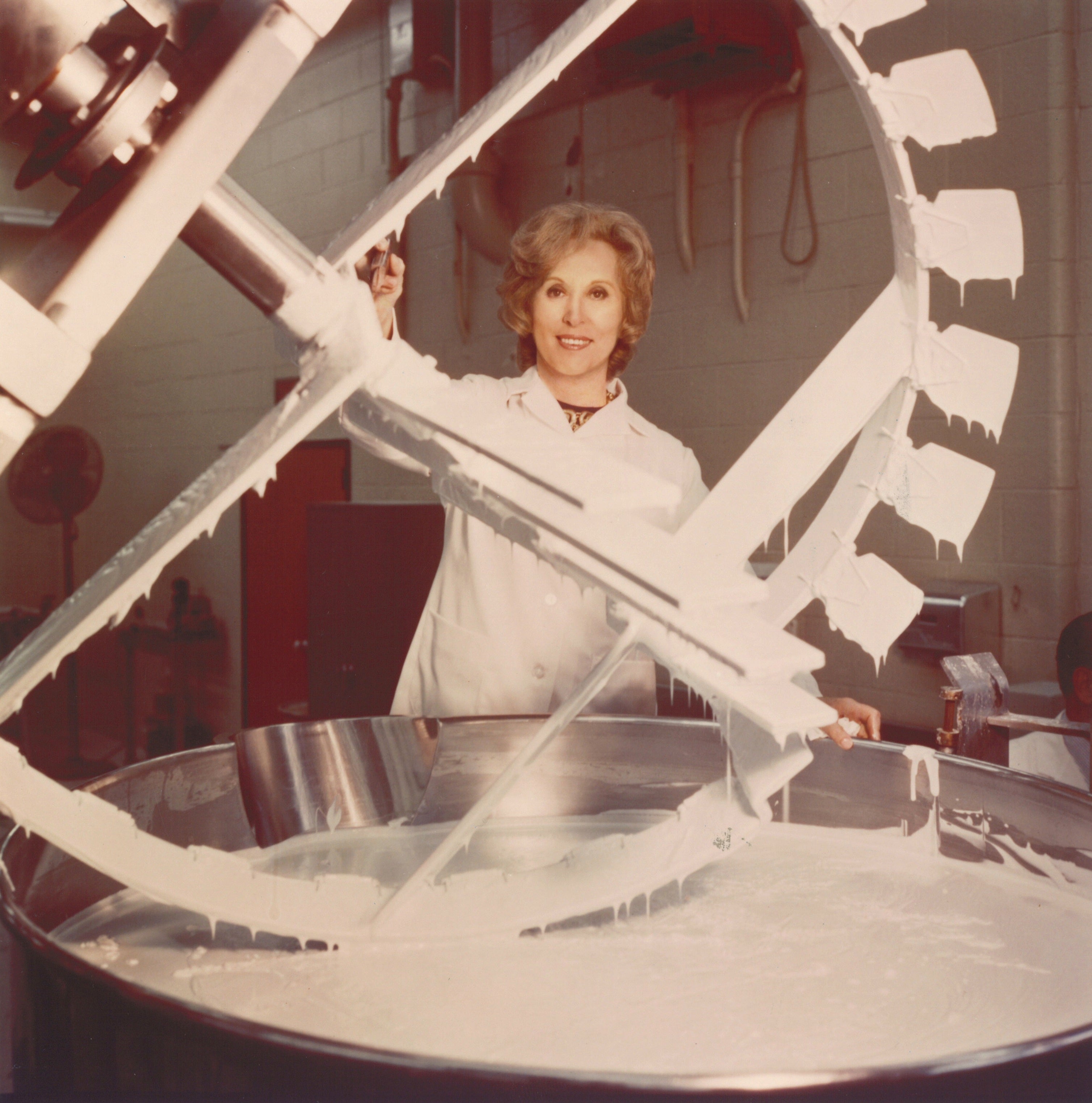 Estée Lauder ve výrobně v Melville