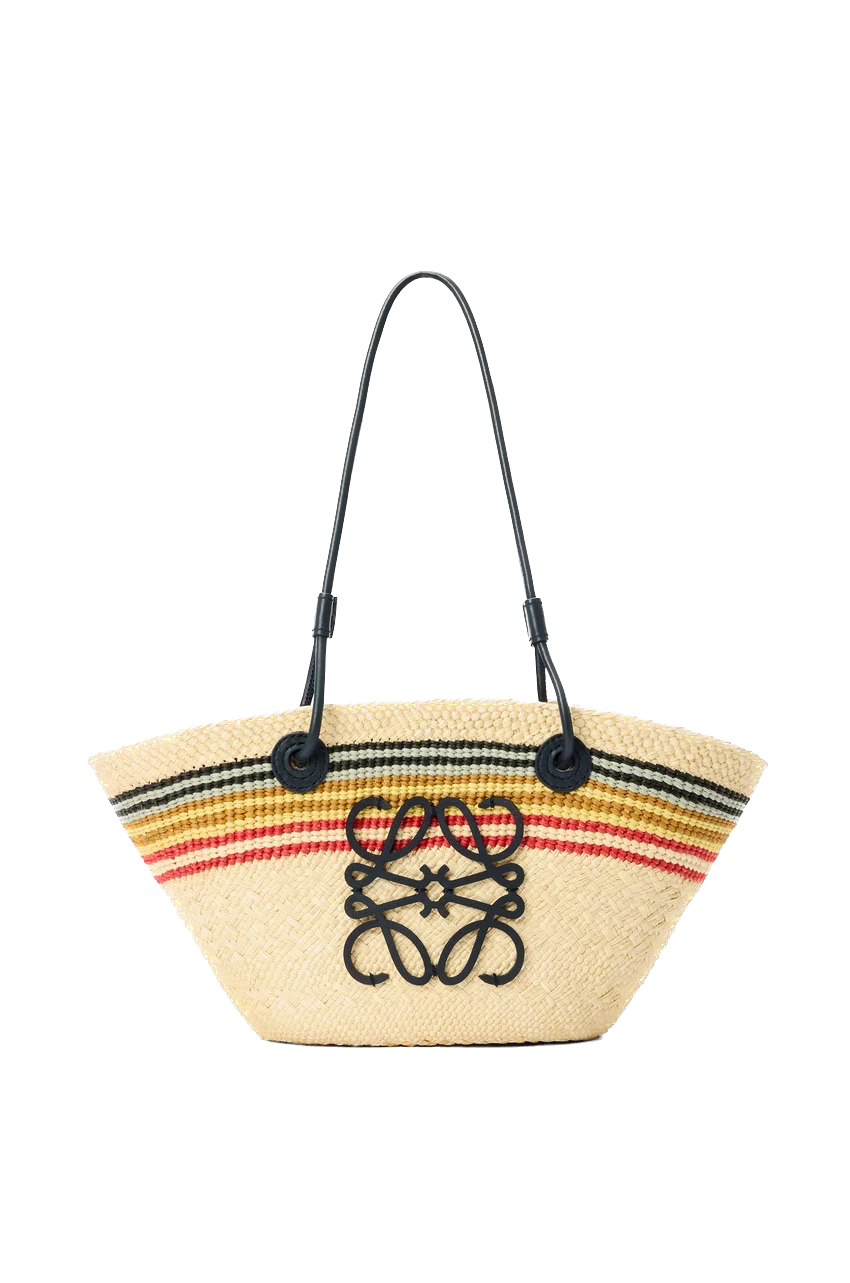 Proutěná taška, LOEWE, 750 €