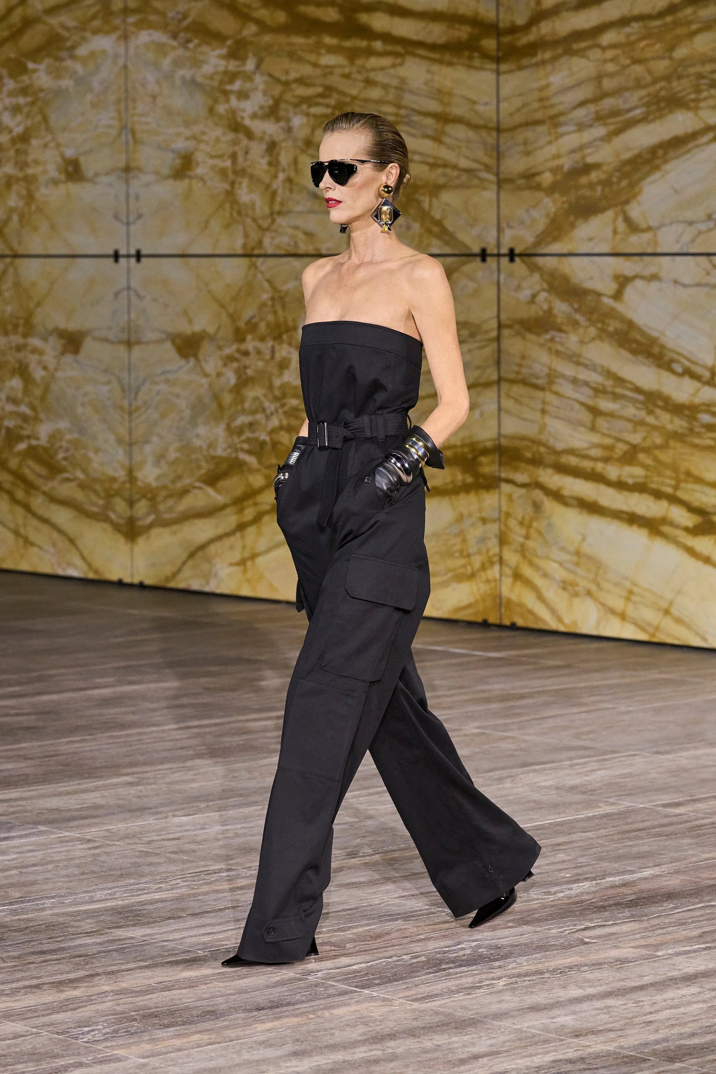 klíčové looky kolekce Saint Laurent S/S 2024, Autor: Courtesy of Saint Laurent 