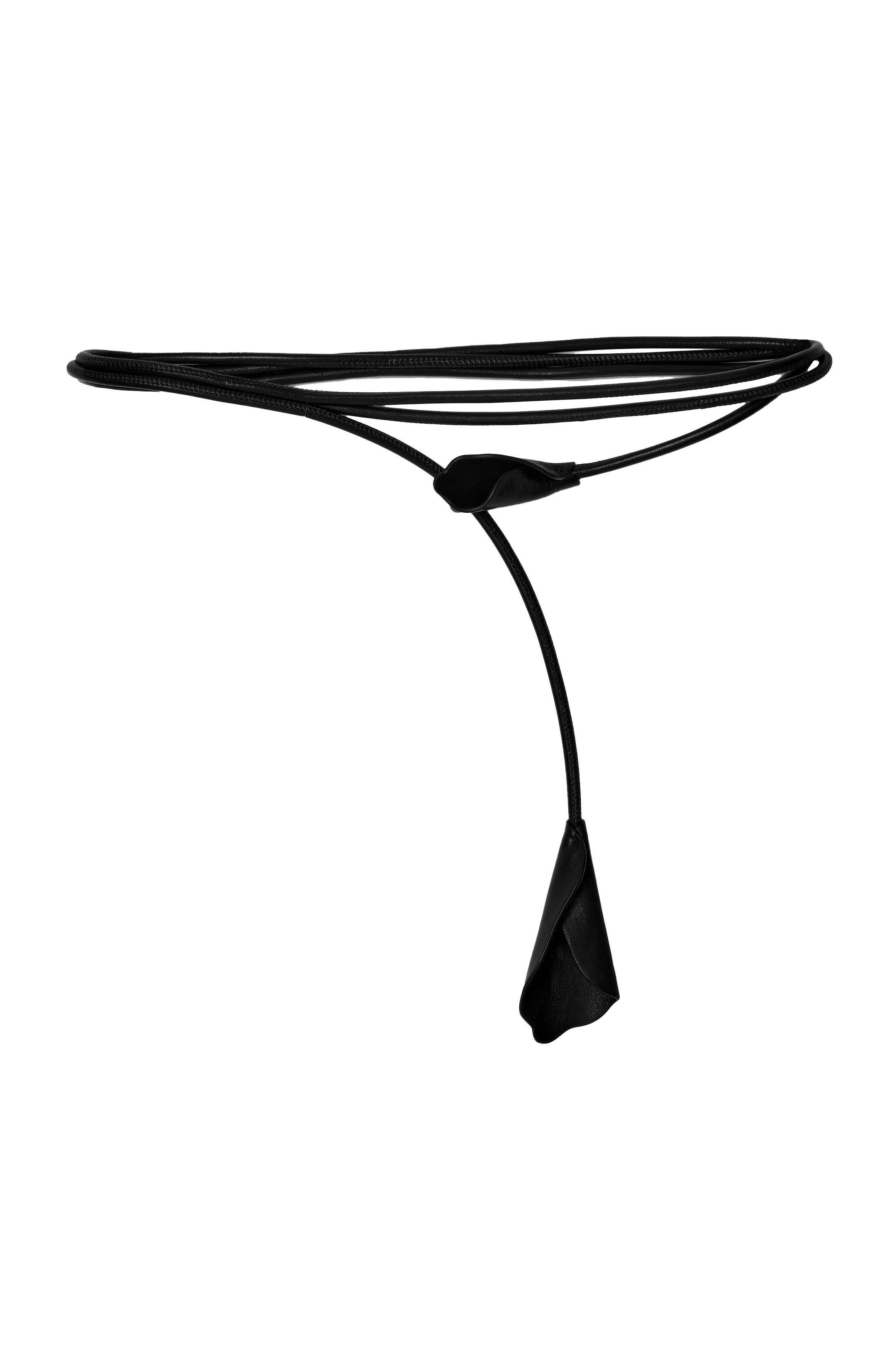 Zavinovací kožený pásek, COS, 69 €