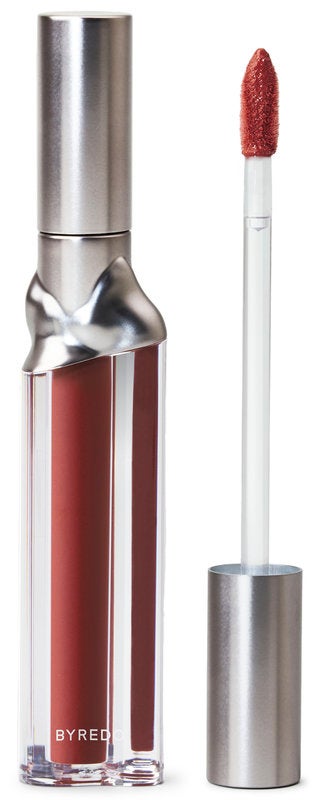 Tekutá rtěnka Liquid Lipstick Vinyl v odstínu 359 Scarlet River, BYREDO, prodává Ingredients, 1150 Kč