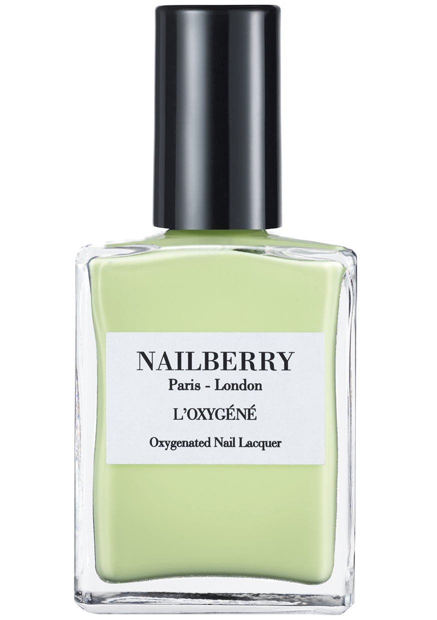 Lak na nehty v odstínu Pistachi-Oh!, NAILBERRY, prodává VavaVoom, 530 Kč