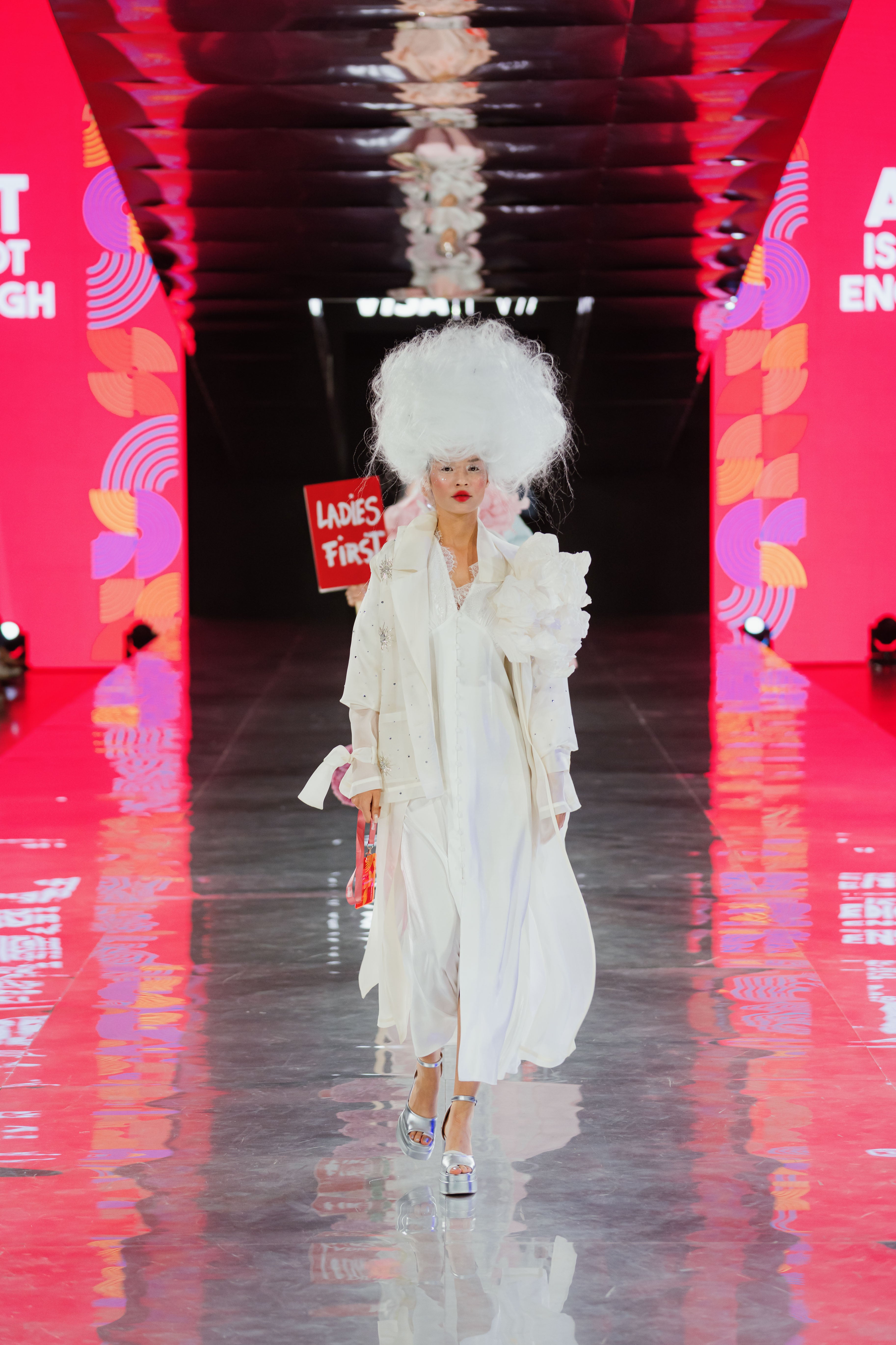 ZHSKAKEN na Visa Fashion Week Almaty Prefall 2026 ZHSKAKEN na Visa Fashion Week Almaty Prefall 2026