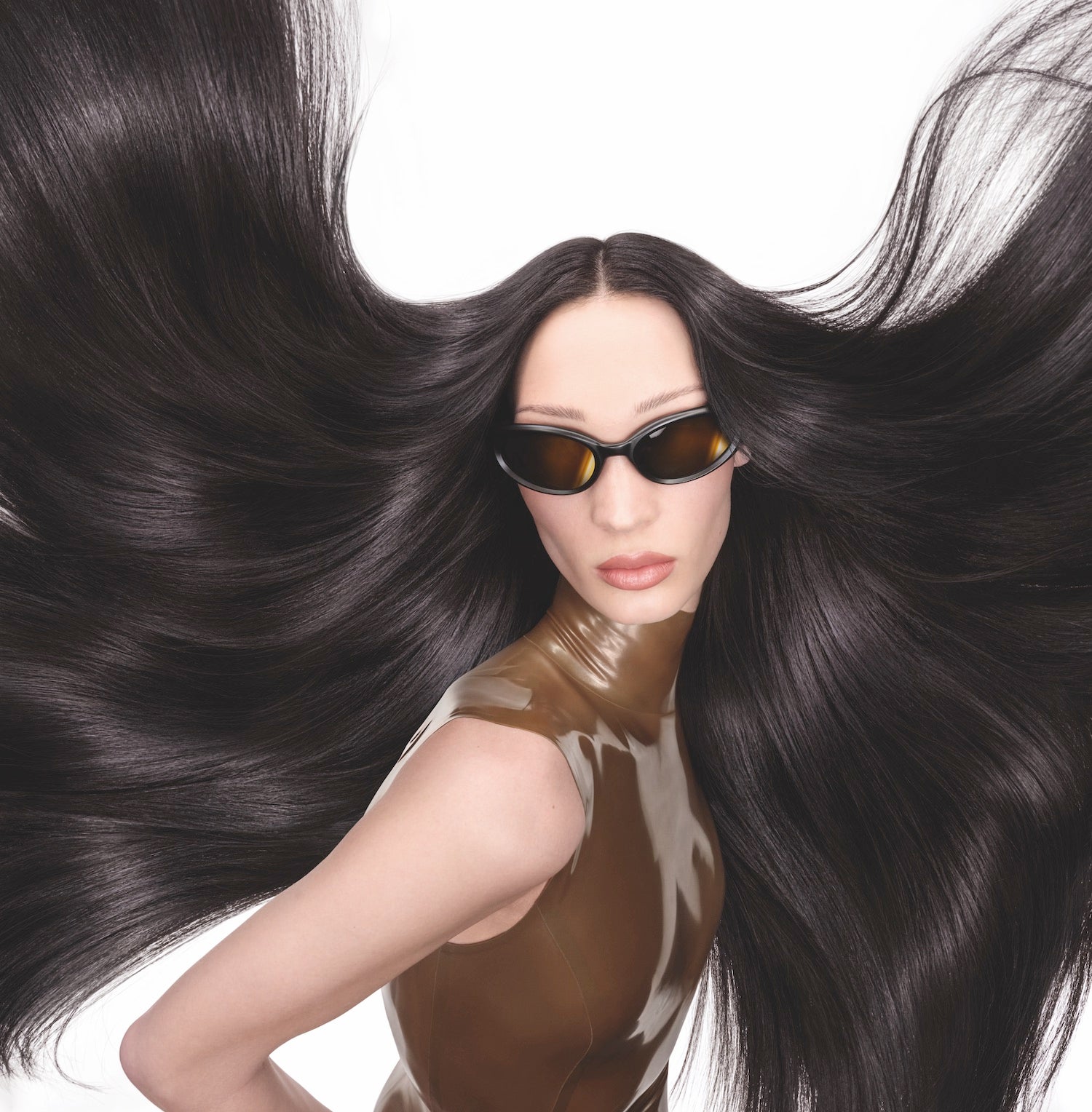 SHAKE TO SHINE. Nový dvoufázový olej od L’Oréal Professionnel