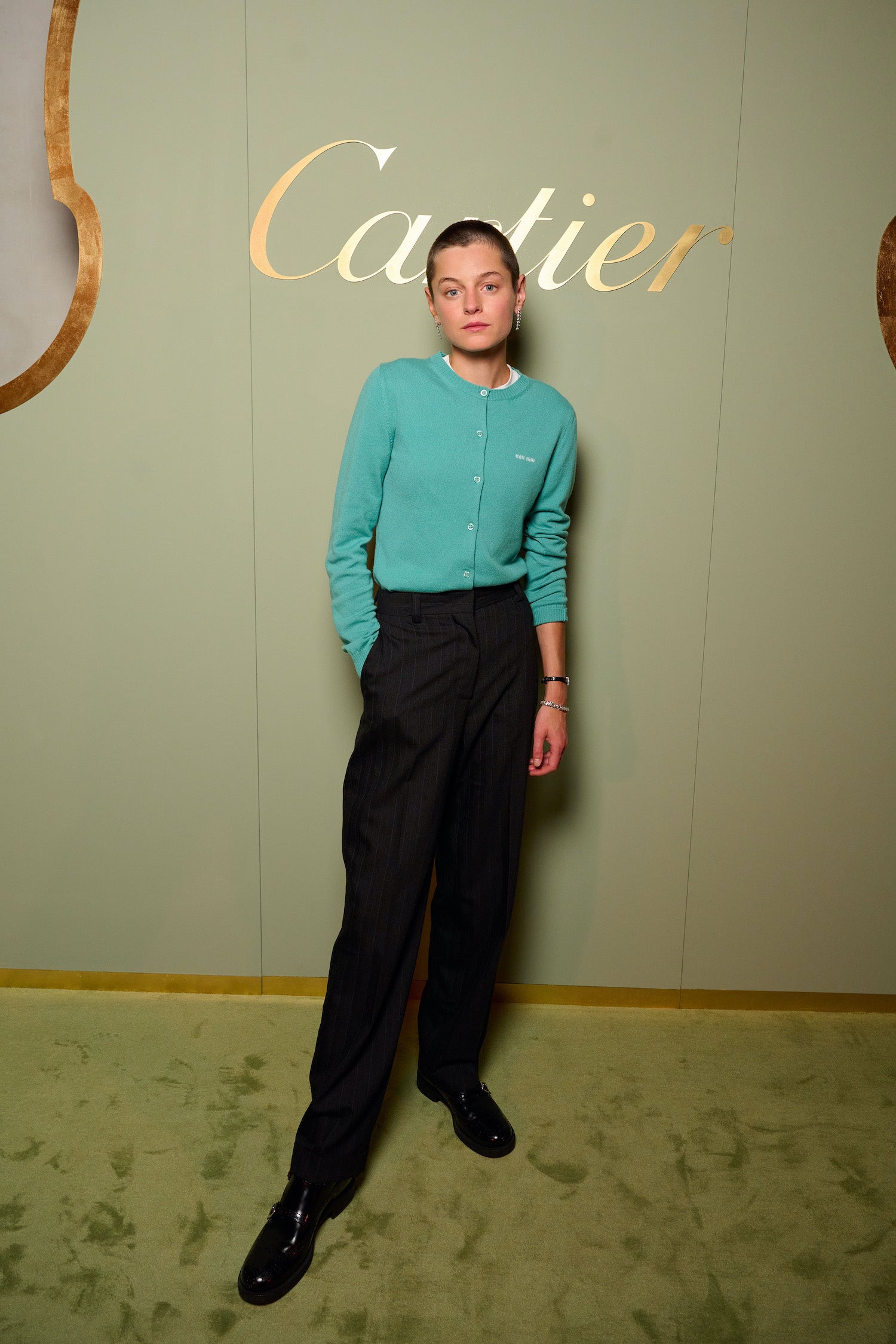 Emma Corrin na La Biennale di Venezia, září 2023