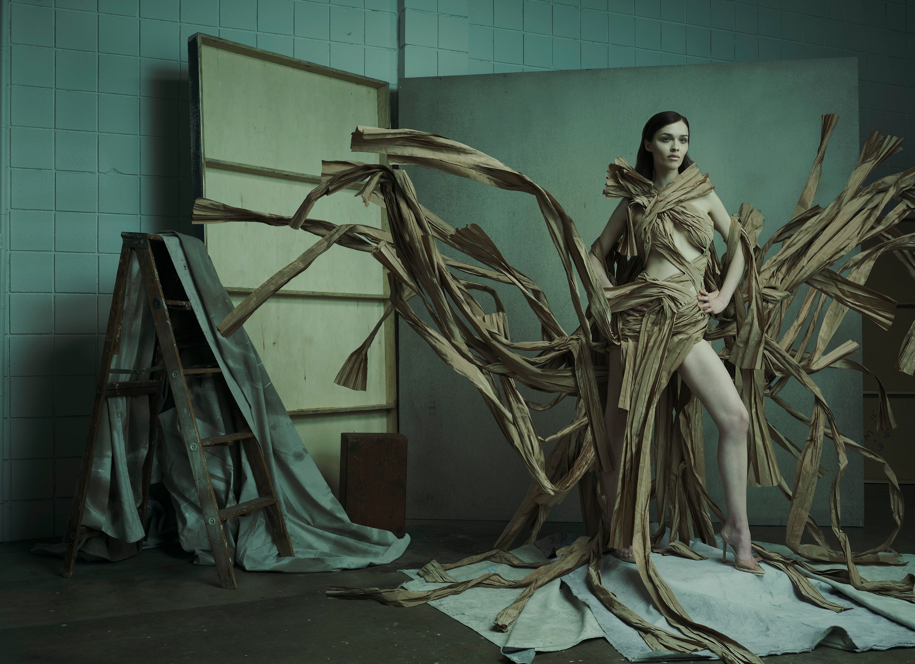 LEVER COUTURE by Lessja Verlingieri