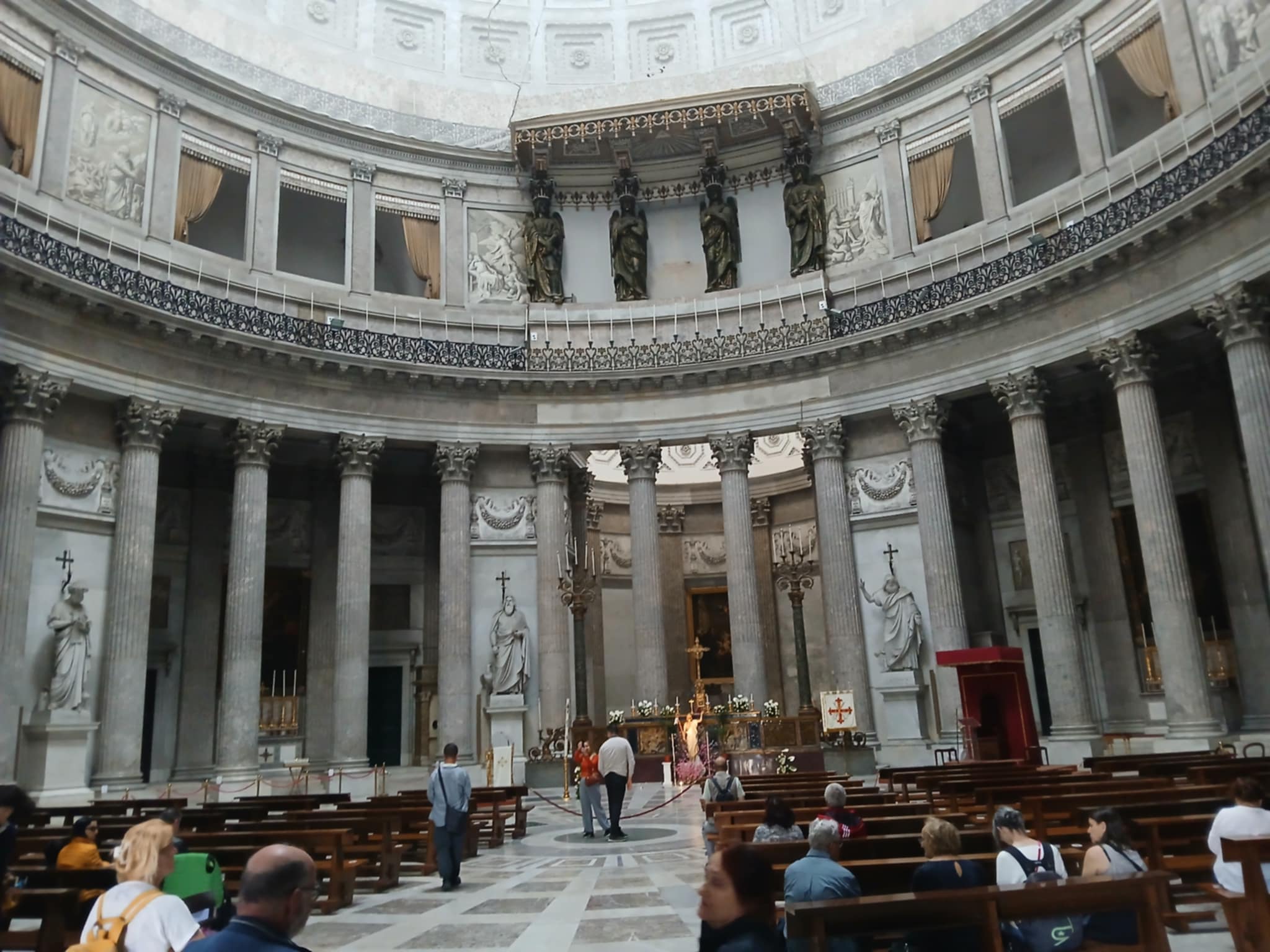 Neapol, bazilika San Francesco di Paola