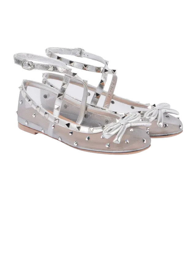 Kožené Rockstud, VALENTINO, 1 100 €
