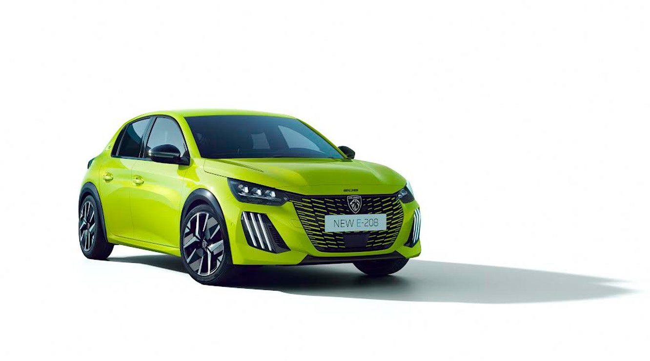 Peugeot 208: bezstarostná jízda. Atraktivní a odvážný design mu sluší, stejně tak ultramoderní interiér. Navíc výbavu asistenčních systémů tomuto vozu může závidět i konkurence z vyšších segmentů, PEUGEOT, prodává Peugeot. Pořiďte si nový Peugeot 208 na operativní leasing už za 5990 Kč měsíčně včetně povinného a havarijního pojištění #voguepromotion