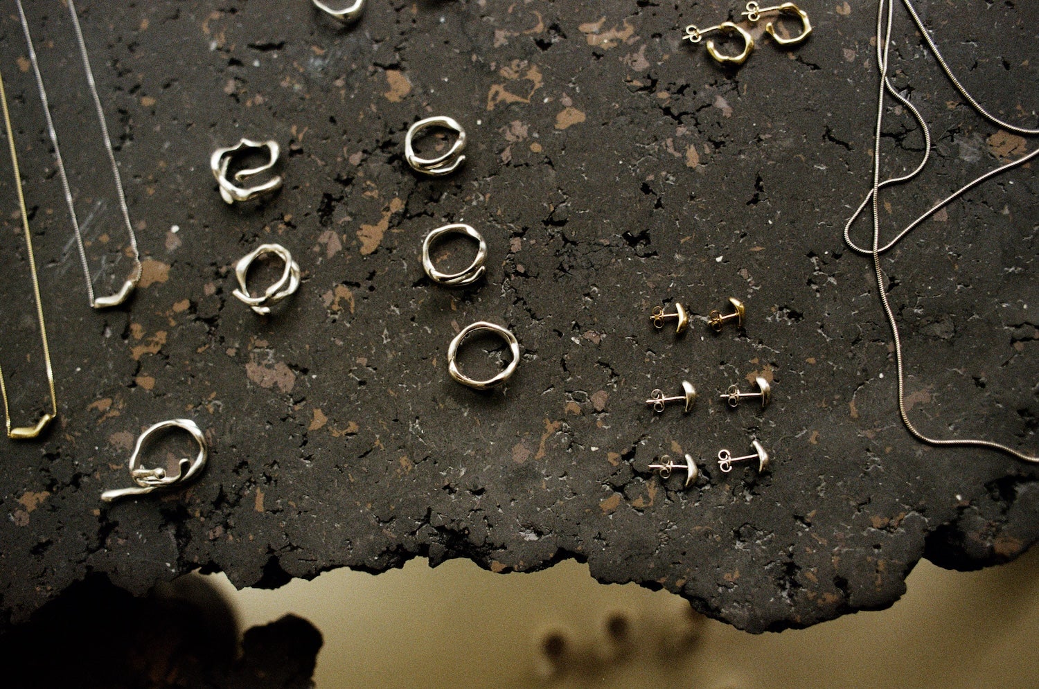 Šperkařka Magdalena Šťastníková tvoří i rozvodové prsteny