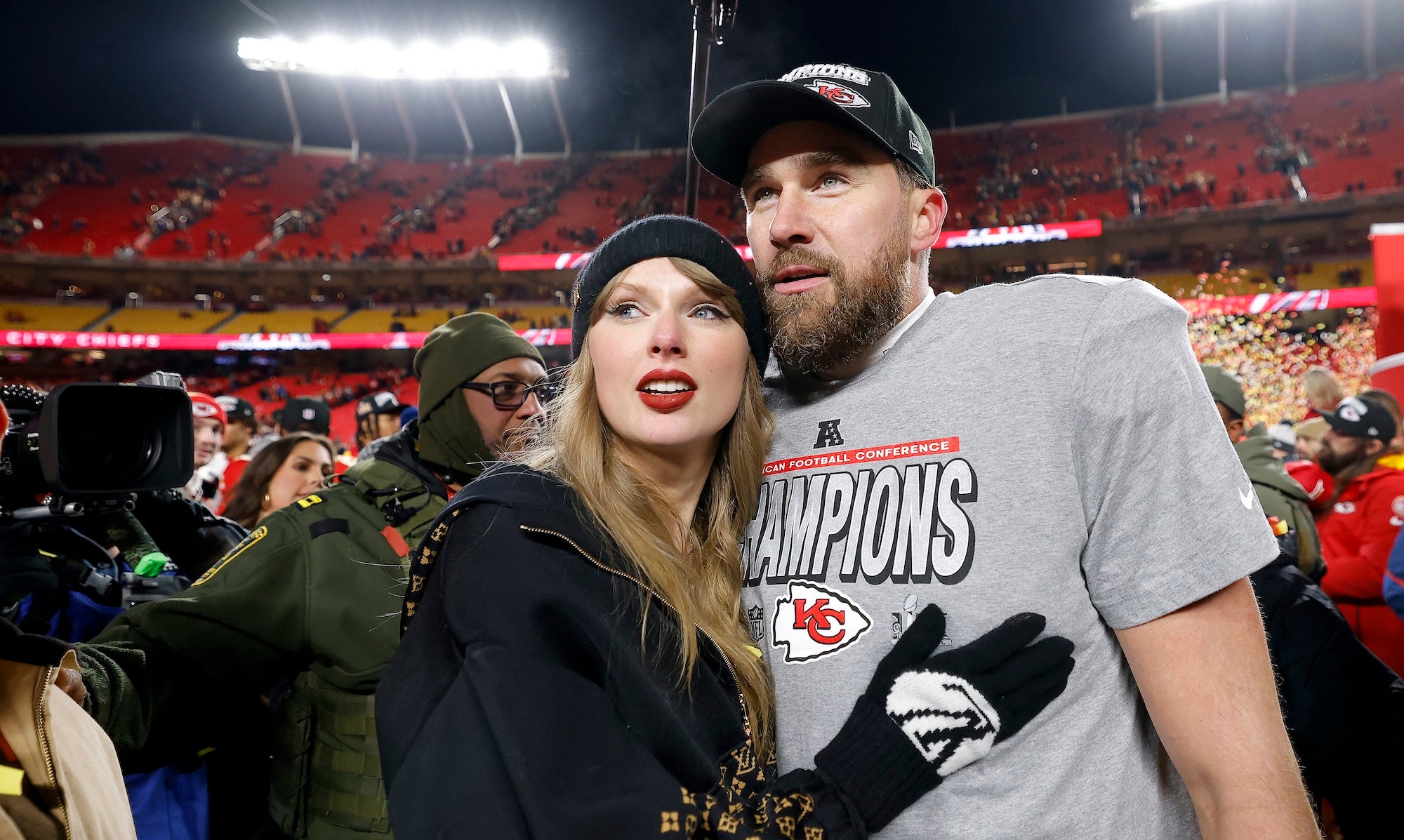 Taylor Swift se vdává. Tady je vše, co víme o svatbě desetiletí