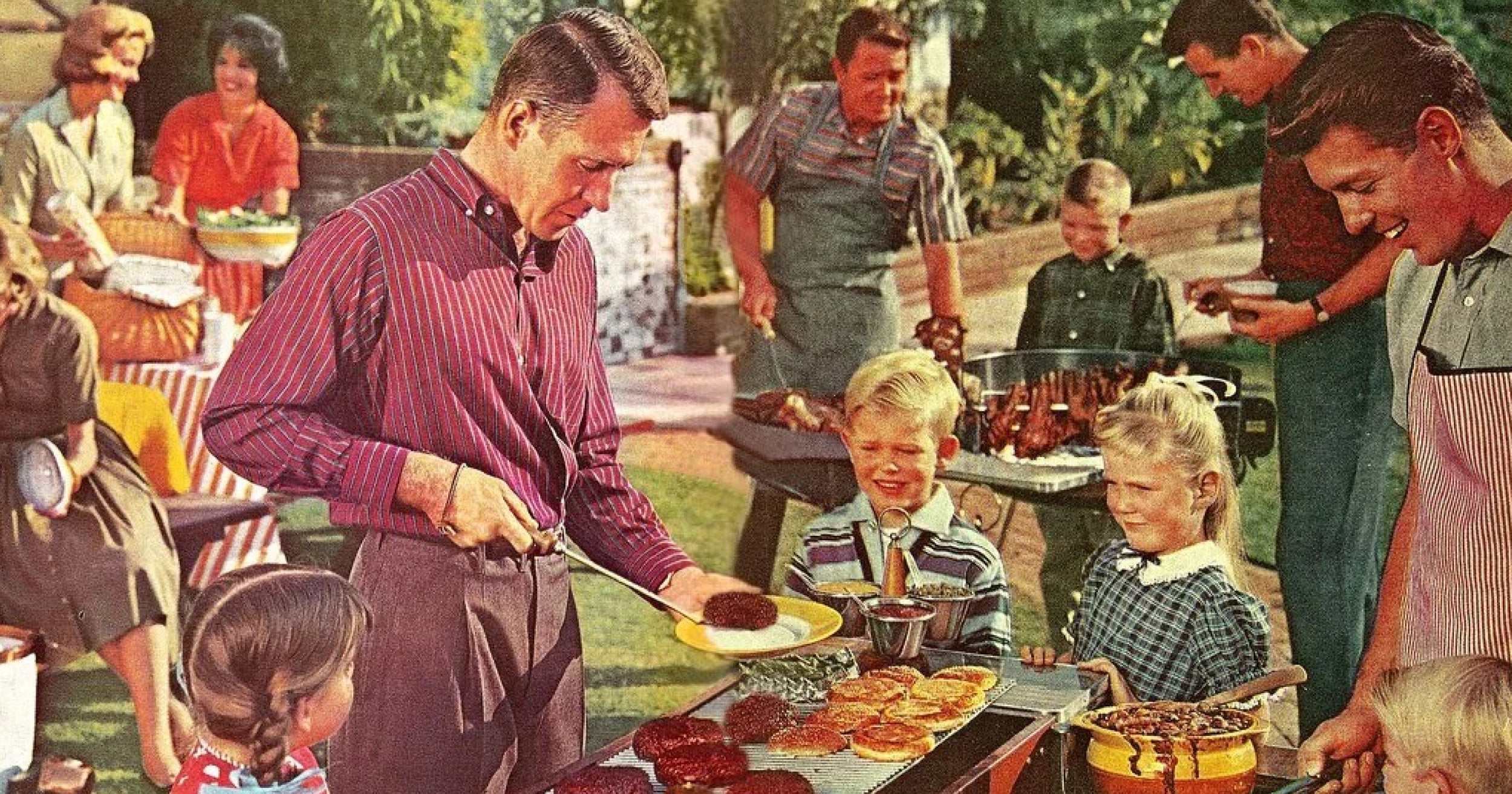 Žena za plotnou, nebo za grilem?