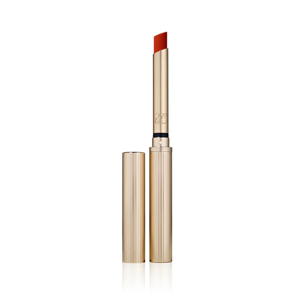Rtěnka Pure Color Explicit Ultra Matte v odstínu Temperature Rising, ESTÉE LAUDER, 1 200 Kč