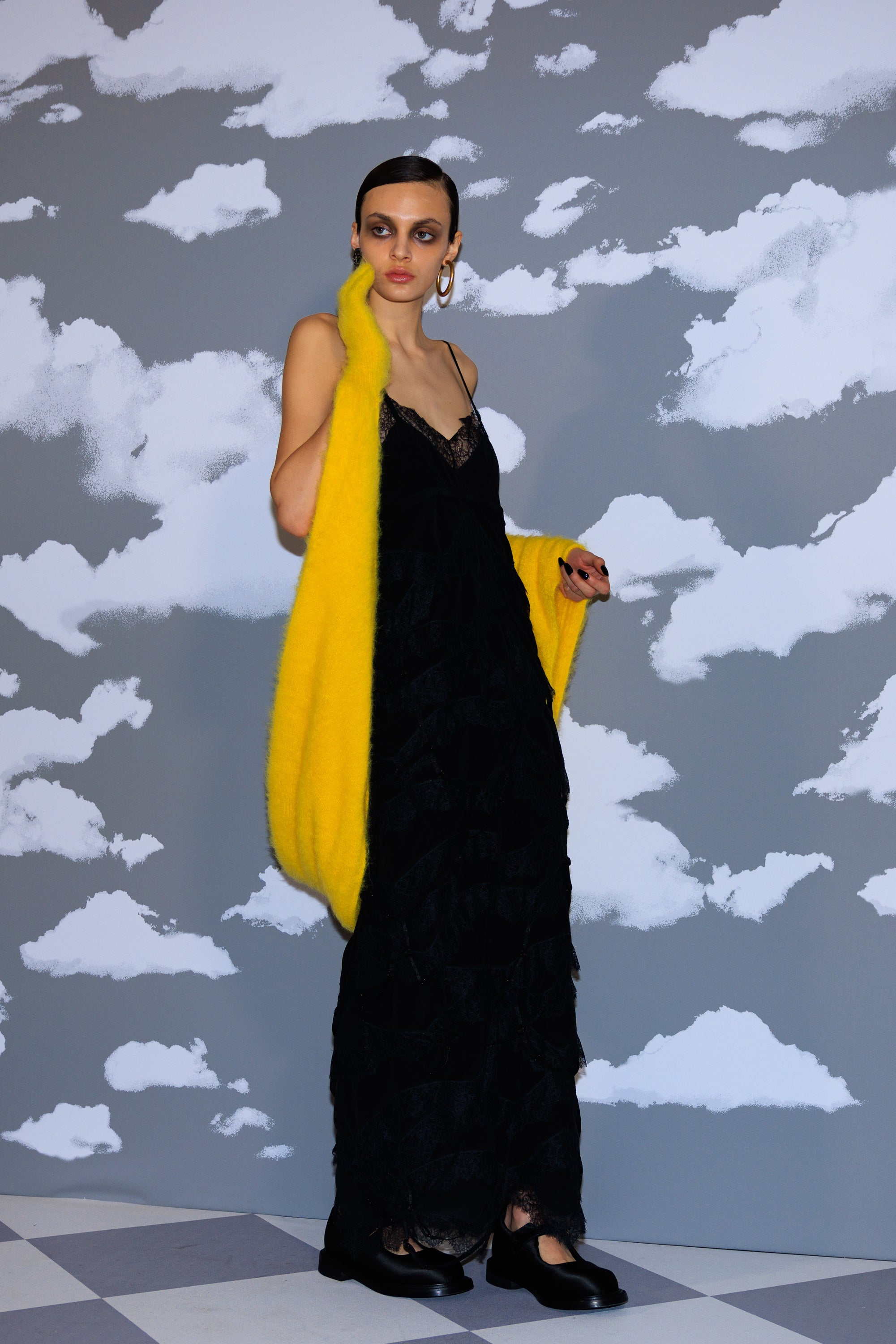 Zákulisí přehlídky podzim - zima 2024/2025, MOSCHINO