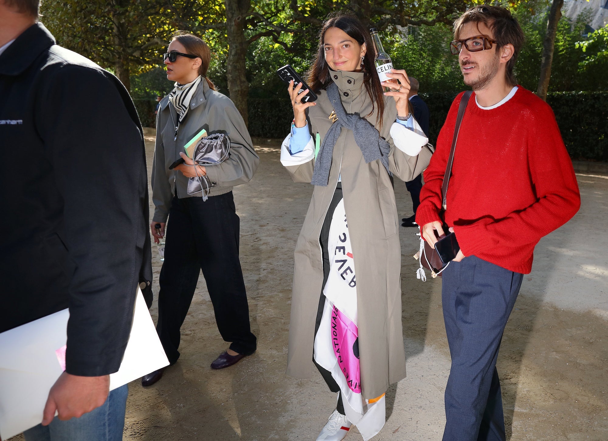 Street style Paris Fashion Week, říjen 2026