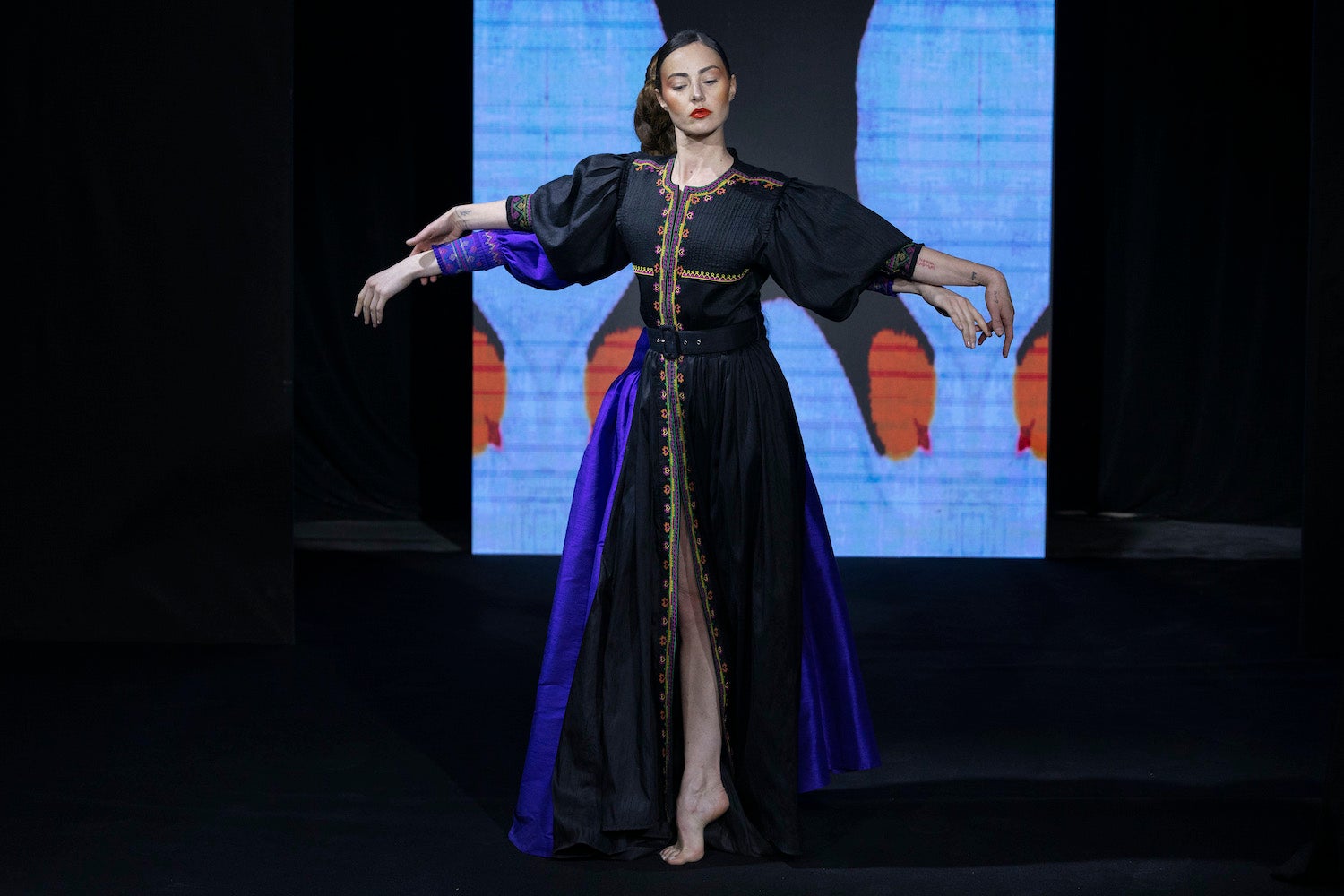 Kolekce Ajarian Bride's Treasure, IRMA DE FLORE