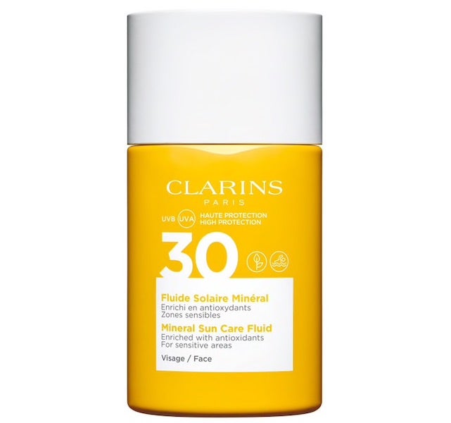 Opalovací emulze na obličej s minerálními filtry SPF 30, CLARINS, prodává Sephora, 680 Kč