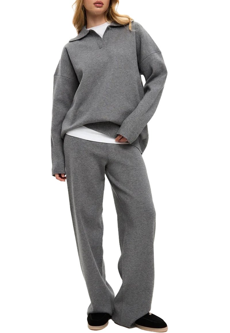 Set kašmírového svetru a kalhot, CESARE GASPARI, prodává Zalando, 4 257 Kč