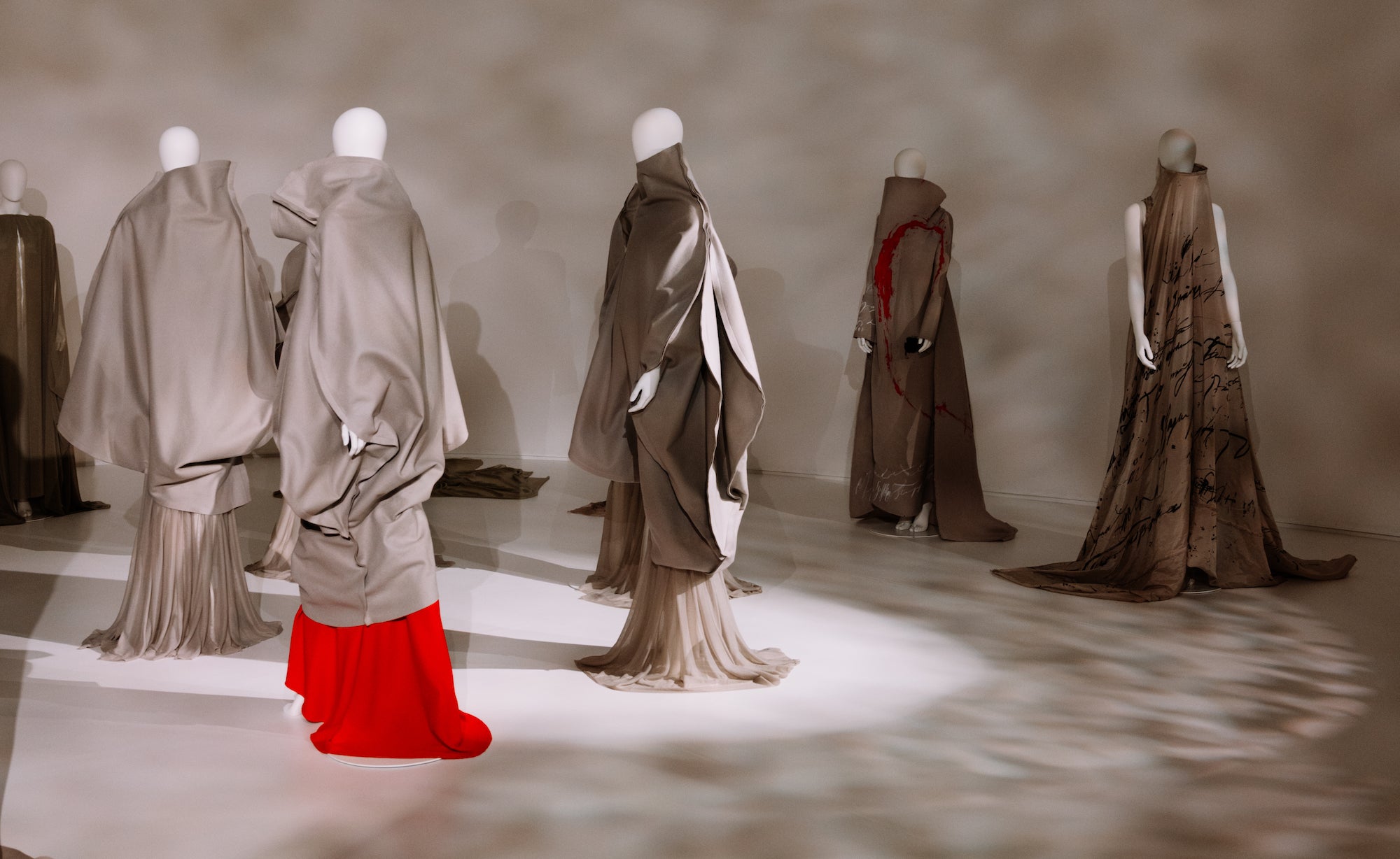 Doteky Liběny Rochové. Jedinečná módní výstava, kterou si nesmíte nechat ujít