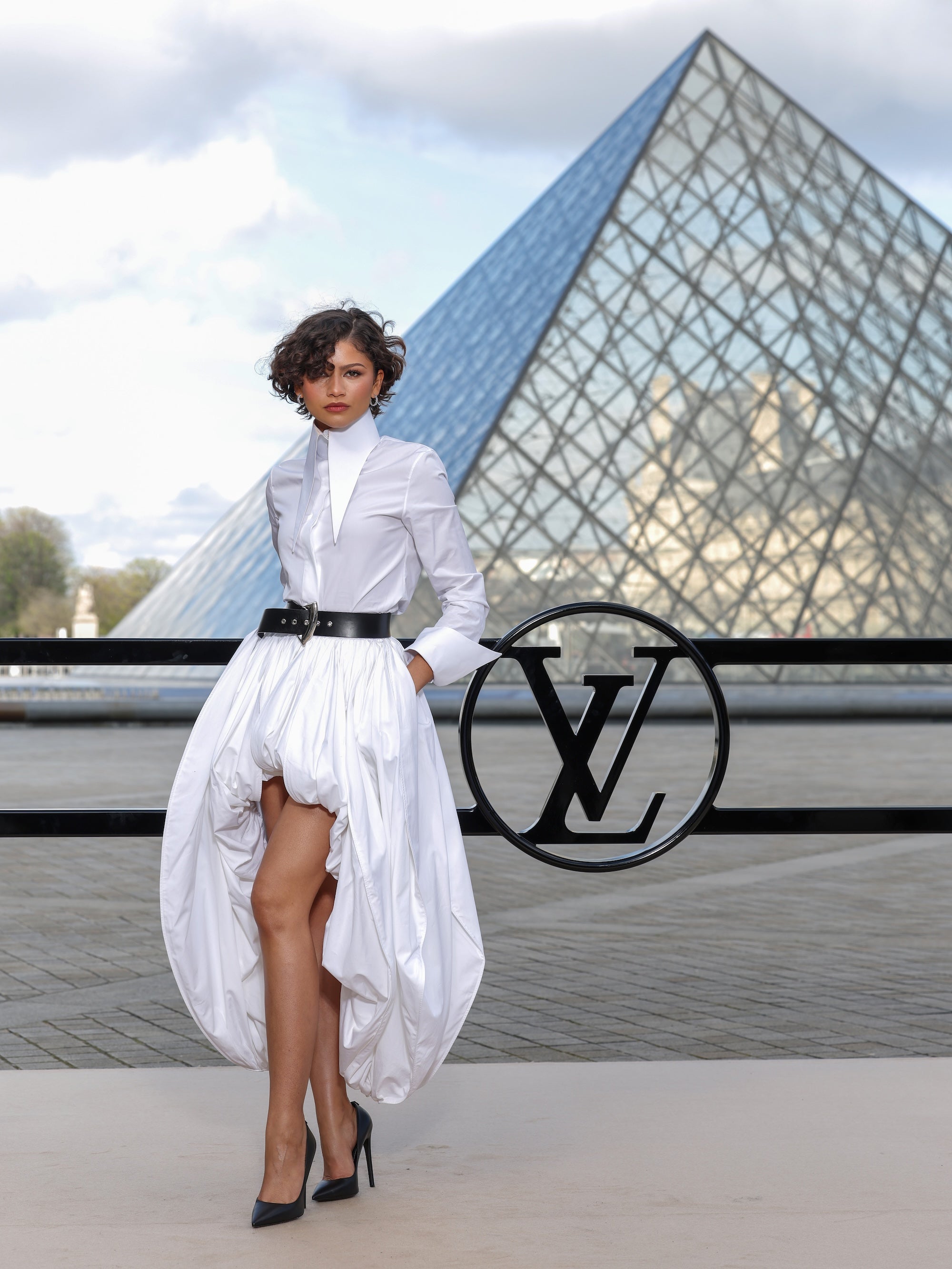 Zendaya na přehlídce Louis Vuitton v Paříži, 10. března 2026
