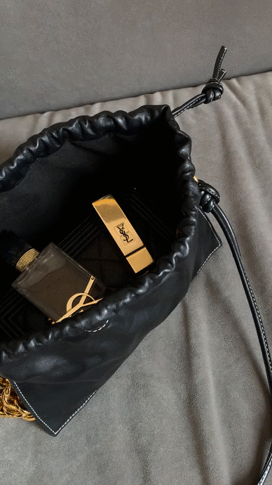 Toaletní voda Libre, rtěnka Rouge Pur Couture, oboje YSL