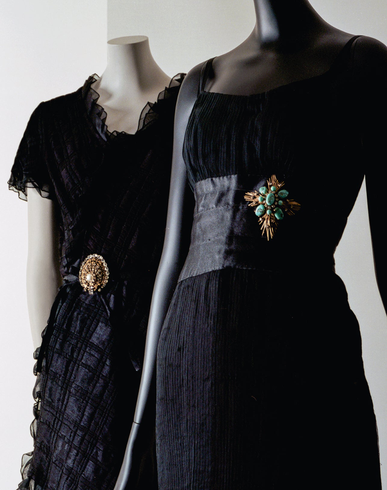 Večerní šaty Chanel, podzim–zima 1964/1965