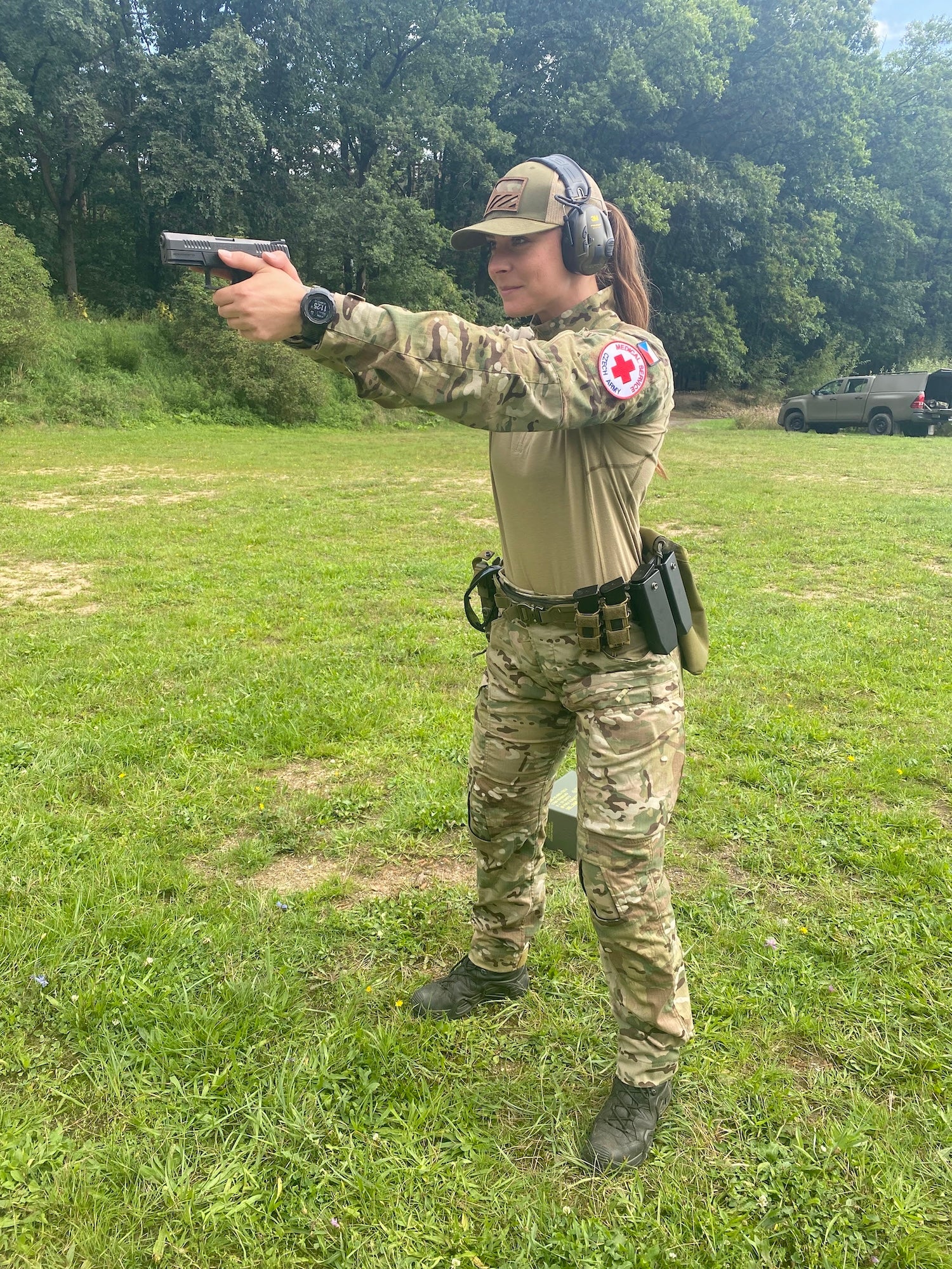 Praporčice a zdravotnice výsadkového pluku Denisa Bartošová