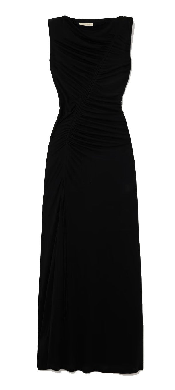 Černé lyocellové maxišaty, ULLA JOHNSON, prodává Net-a-Porter, 600 €