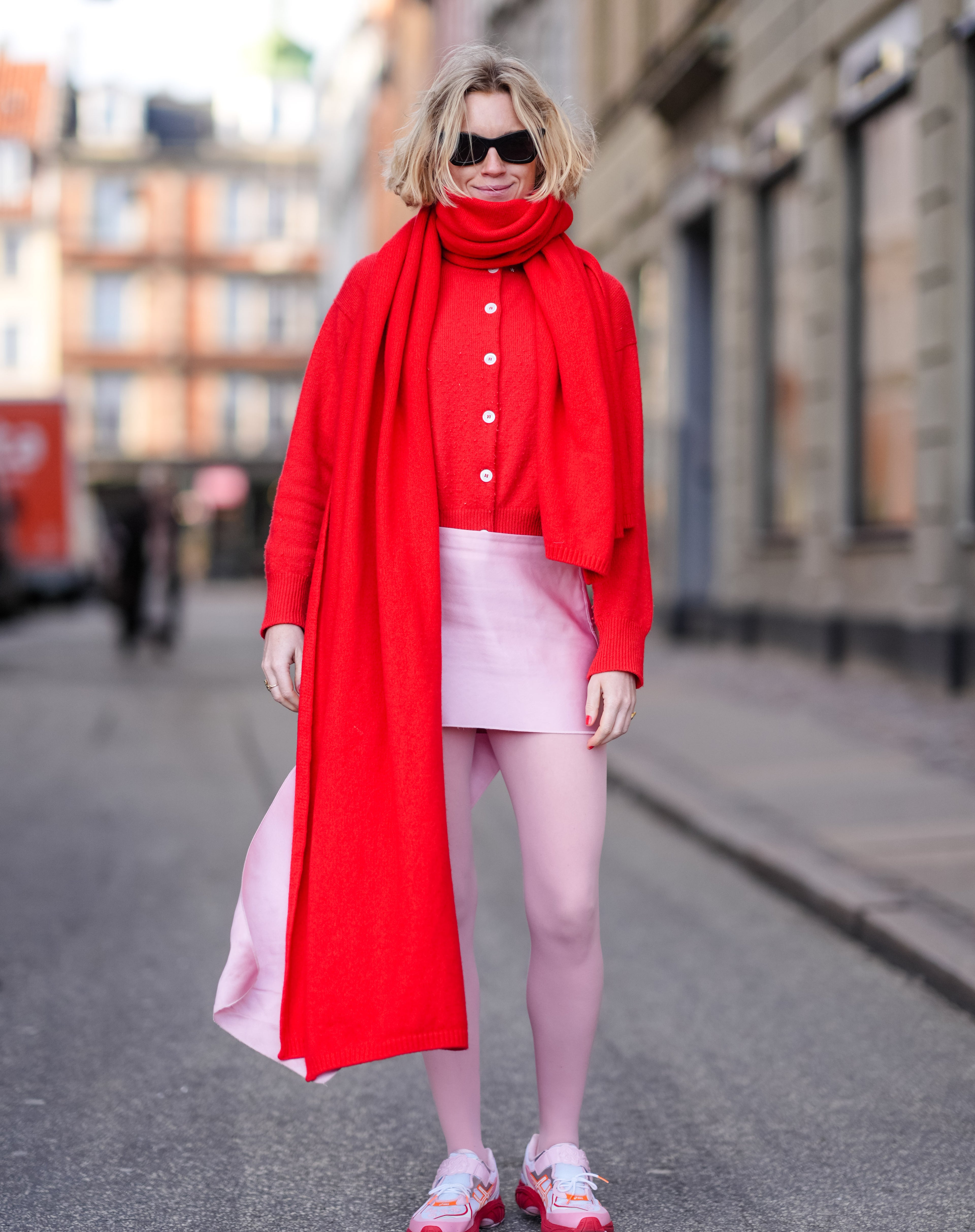 Jen růžová to může být... a taky červená! Oblékněte valentýnskou romantiku Jen růžová to může být... a taky červená! Oblékněte valentýnskou romantiku