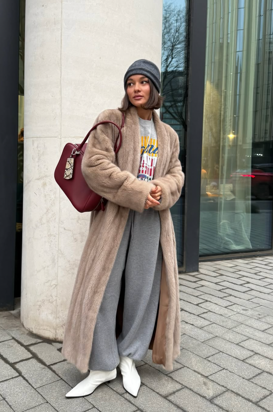 Kapsulový šatník pro zimní sezonu 2025–2026. Potřebujete do něj těchto 6 kousků