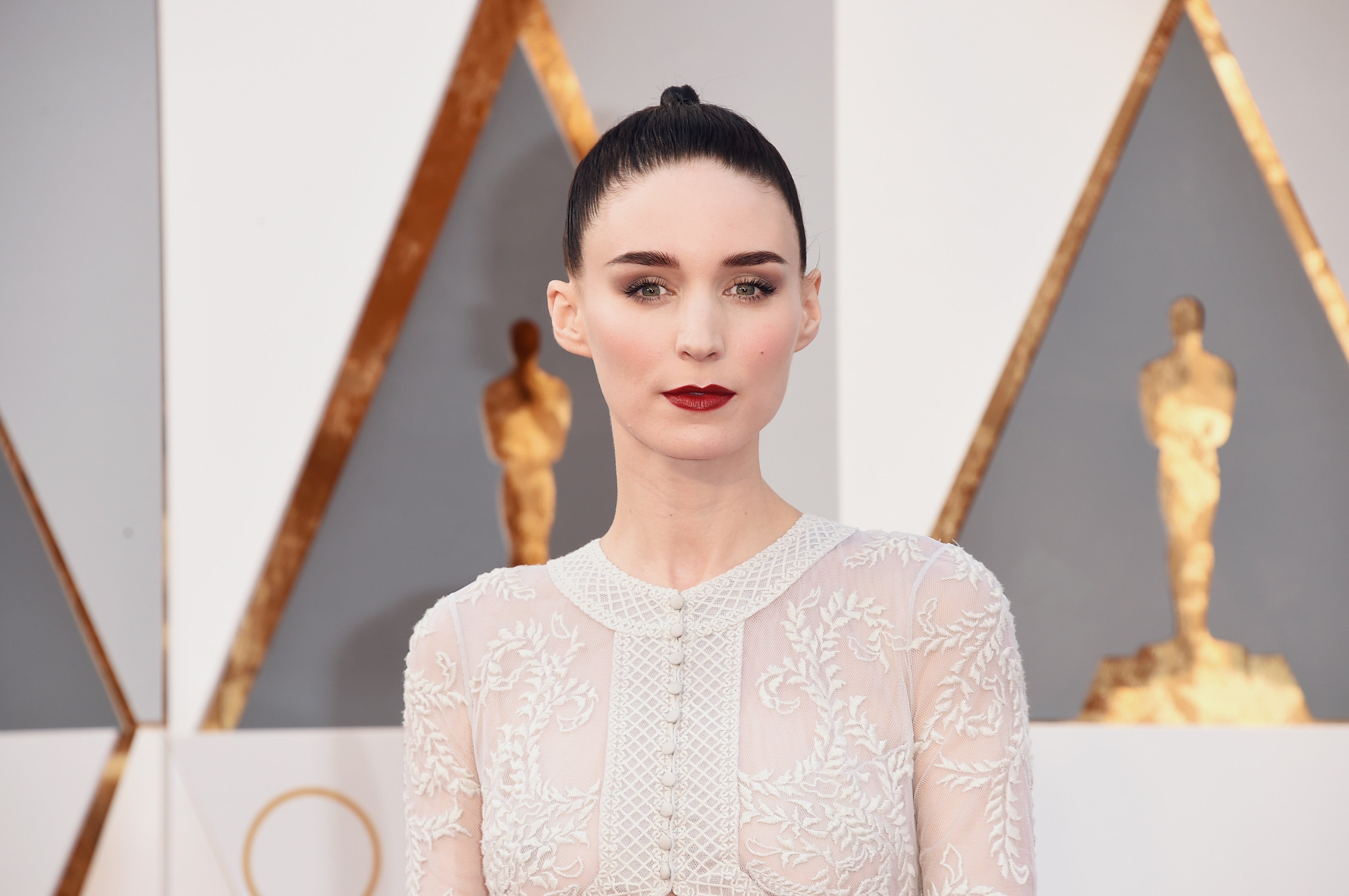 Rooney Mara jako Audrey Hepburn v novém životopisném filmu