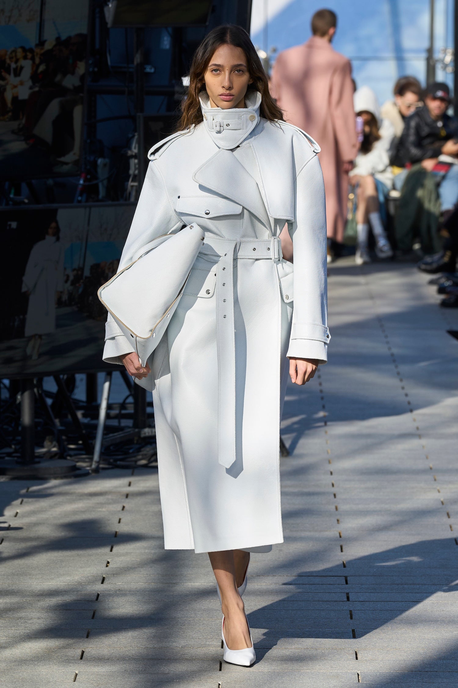 Proč je bunda s límcem typu funnel na seznamu přání každého módního redaktora