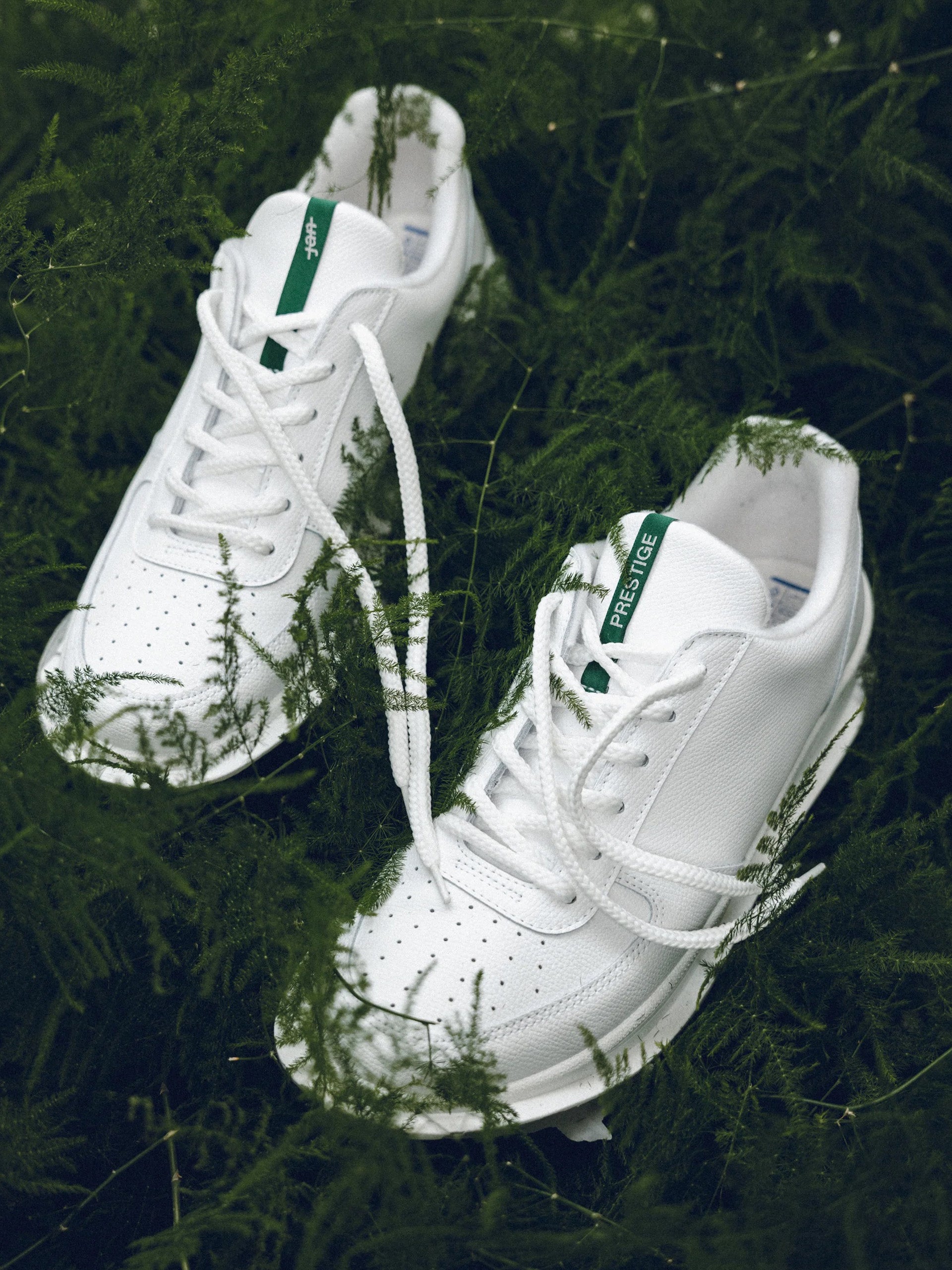 Louky, lesy, točená zmrzlina a líbačky za sámoškou. Oblečte se do českého léta