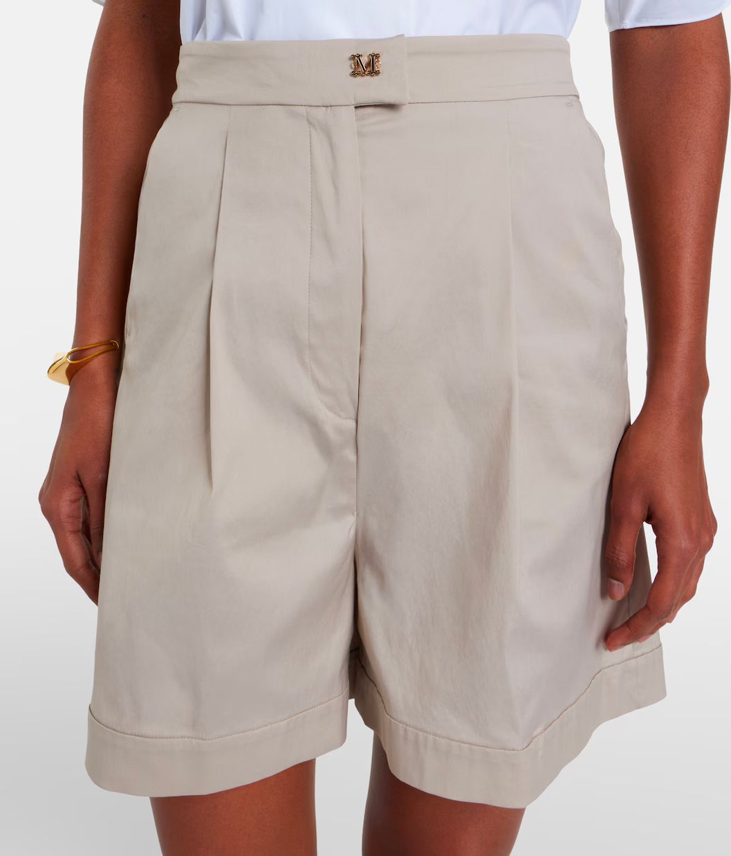 Bermudy se záševkami z bavlněné směsi, MAX MARA, 160 €