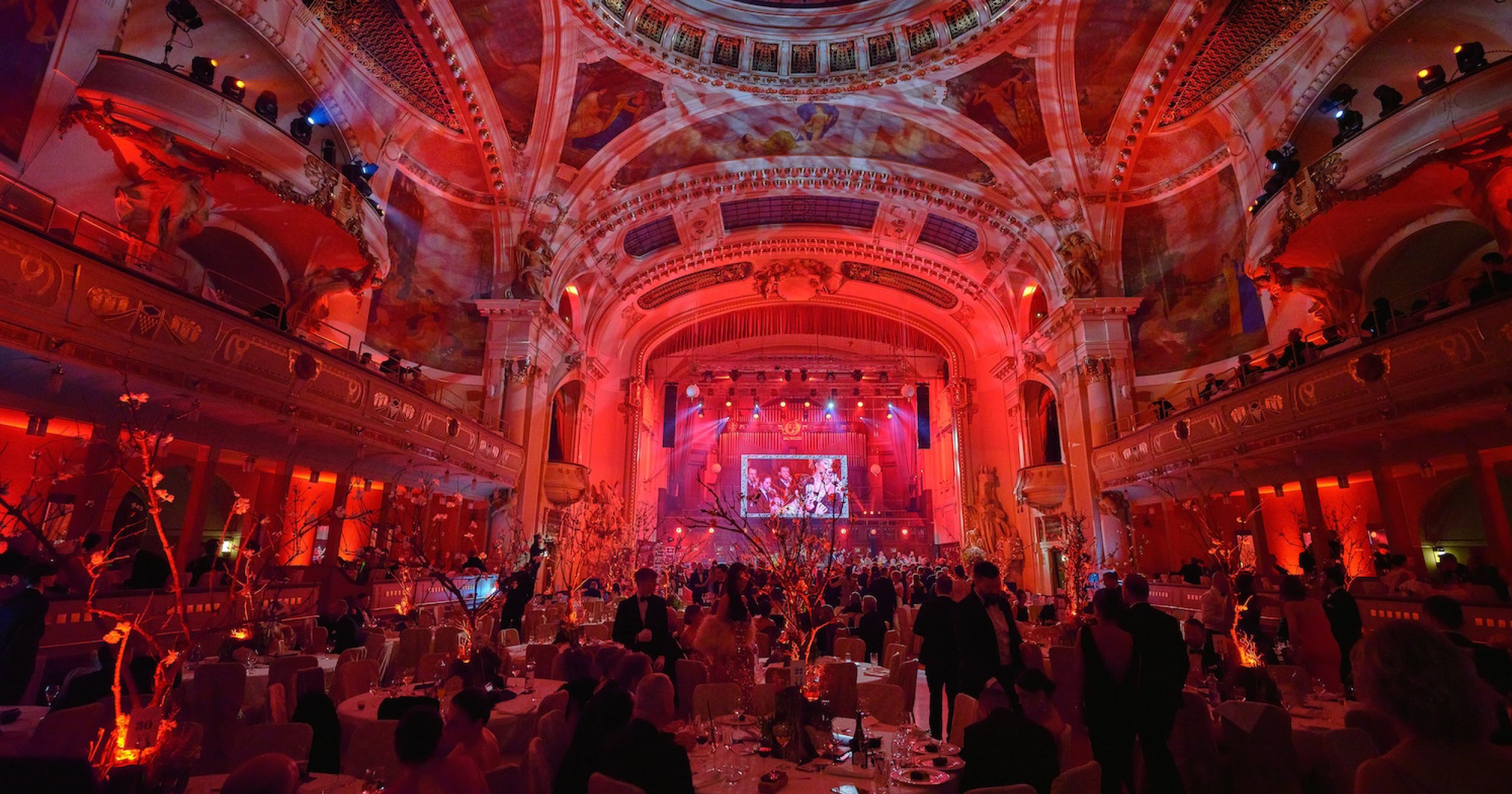 Česko-Slovenský ples znovu propojil Prahu a Bratislavu