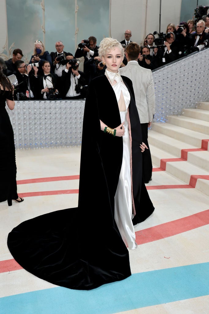 Julia Garner na Met Gala 2023