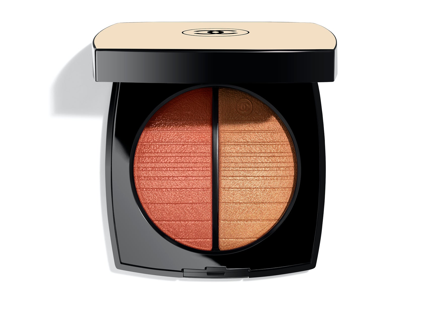 Rozjasňující pudr Les Beiges Healthy Golden Glow Powder v odstínu Soleil Couchant, CHANEL, 1 890 Kč