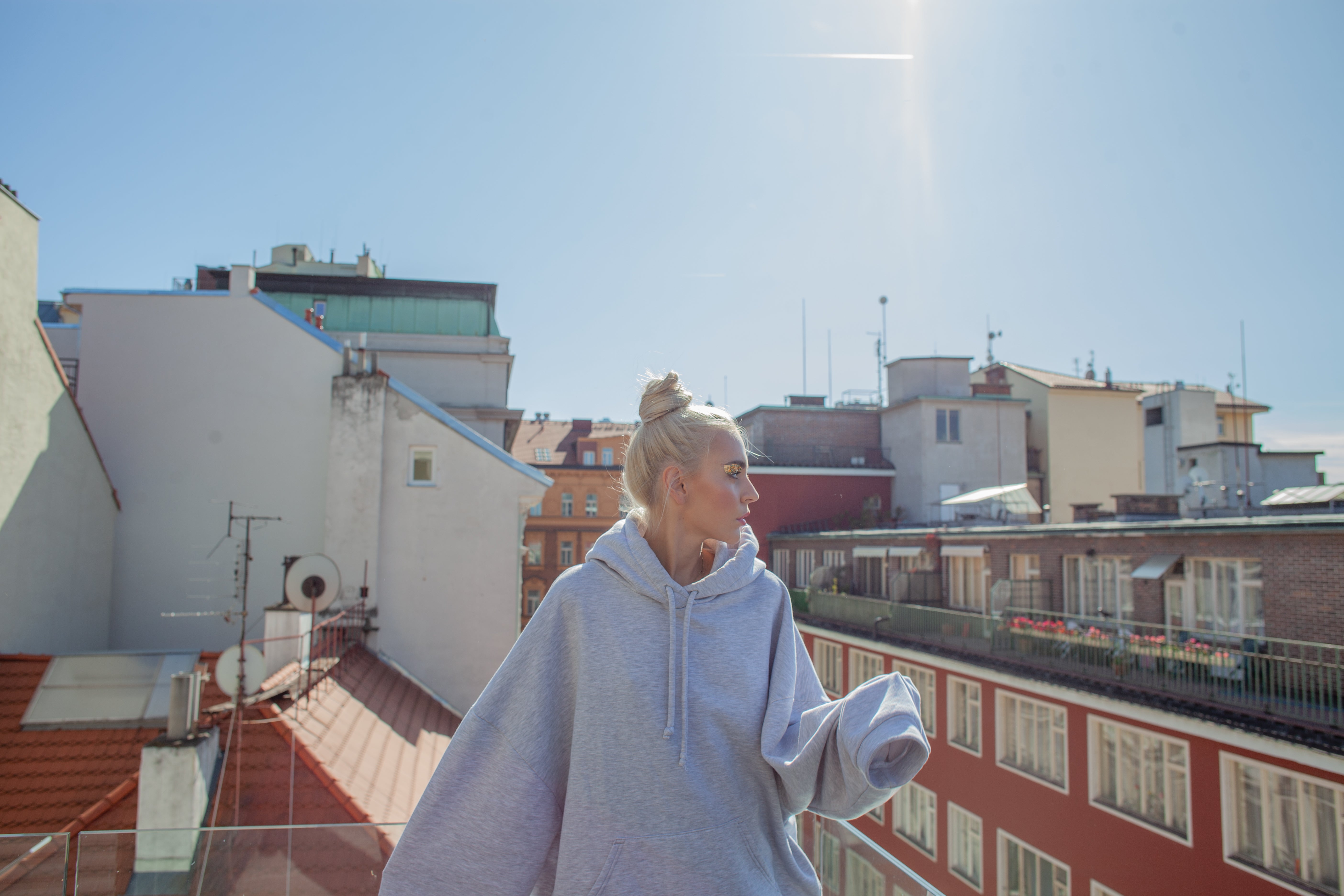 Ukázka práce Nely Zoe Holanové Ukázka práce Nely Zoe Holanové