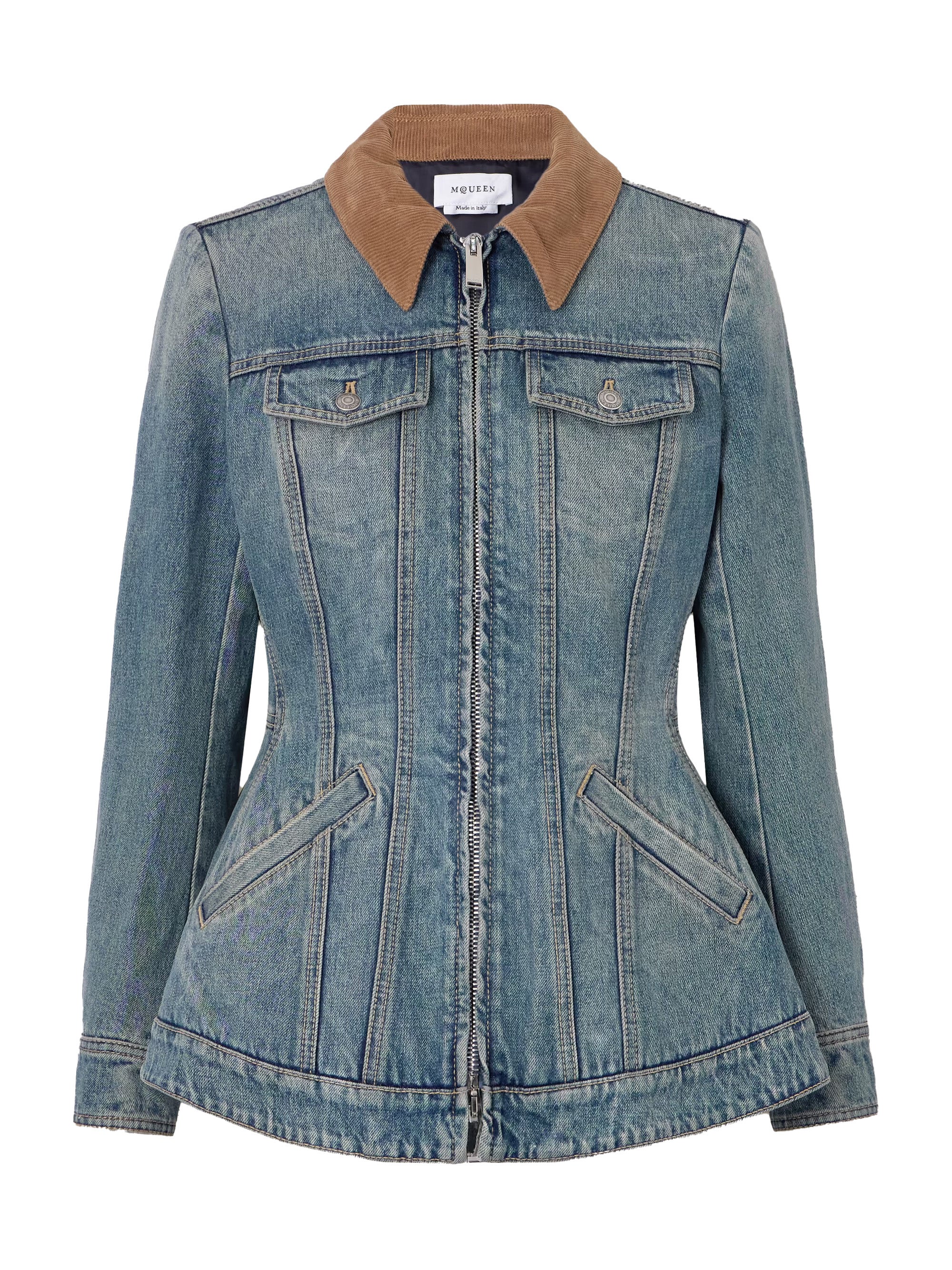 Džínová bunda v peplum stylu, ALEXANDER MCQUEEN, prodává Net-a-Porter, £ 2 190