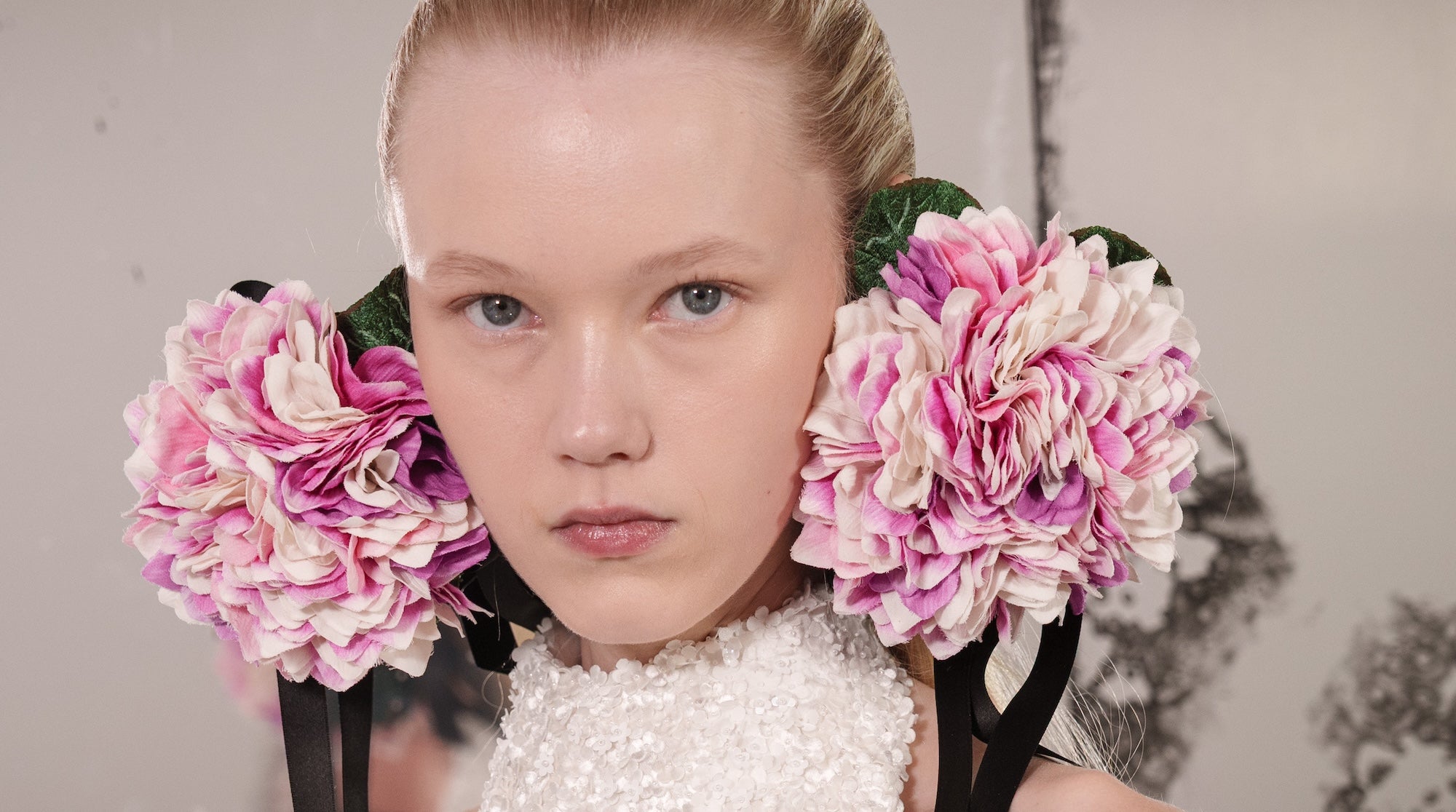 Proč je enzymatická maska tím nejlepším peelingem nové generace pro každý typ pleti