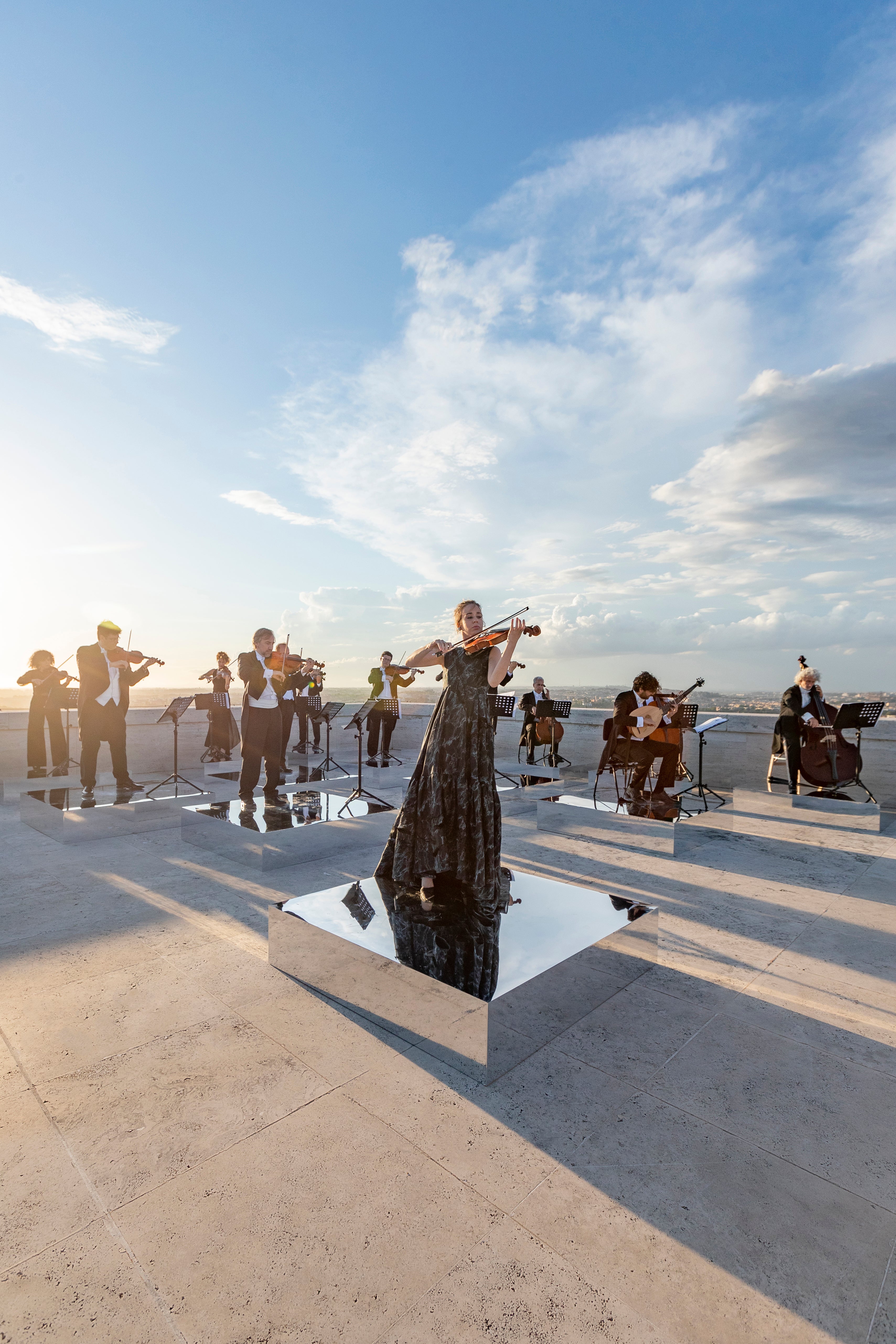 Autor: Fendi Autor: Fendi