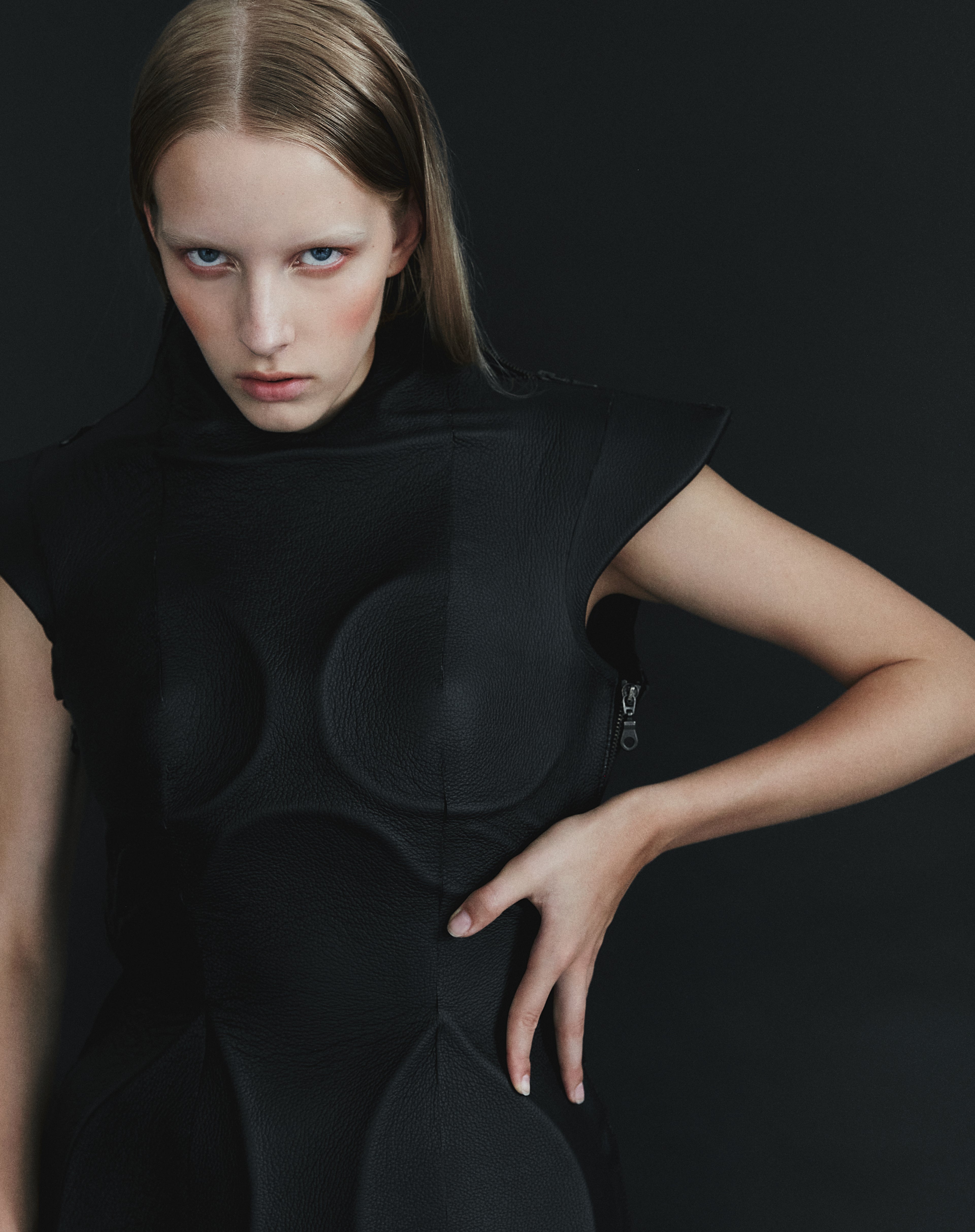 #VogueVerdict: MBPFW, den první. Proč jeden řezník z metaverse nestačí? A taky večerní přehlídka, kterou nikdo neviděl #VogueVerdict: MBPFW, den první. Proč jeden řezník z metaverse nestačí? A taky večerní přehlídka, kterou nikdo neviděl