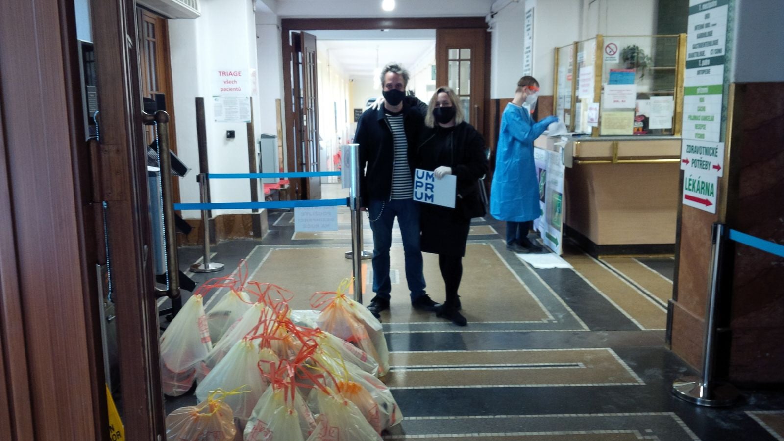 Ochranné štíty pro nemocnici Na Františku