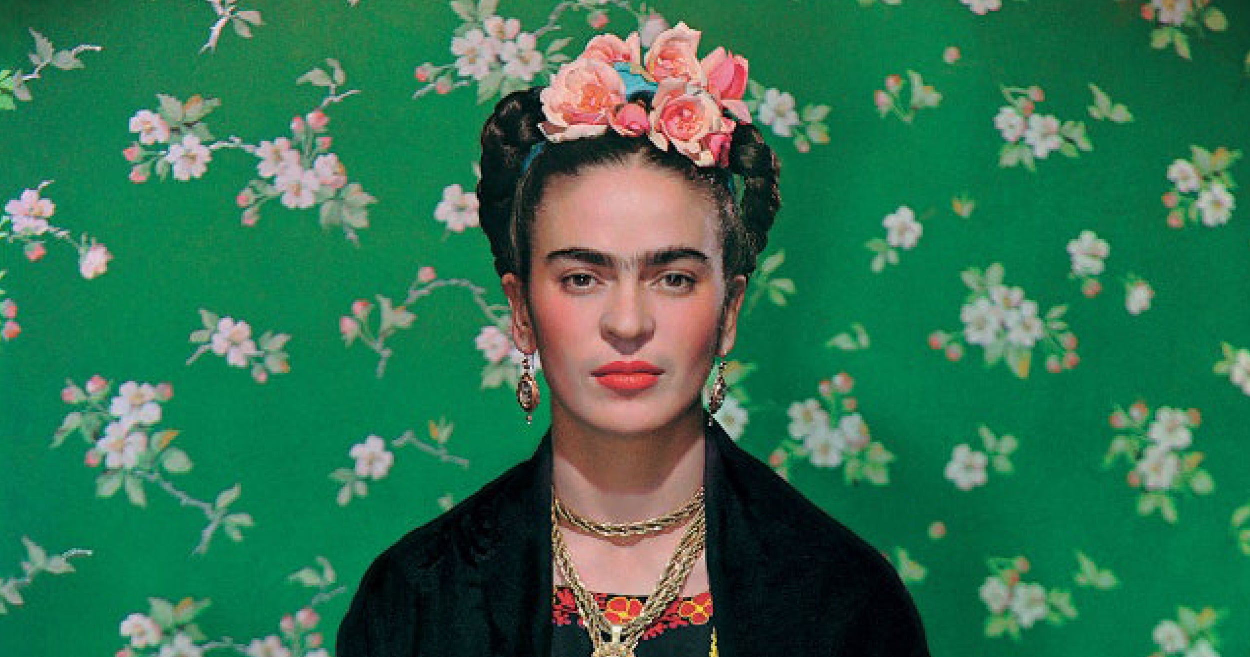 Žena, která se stala obrazem: styl inspirovaný Fridou Kahlo