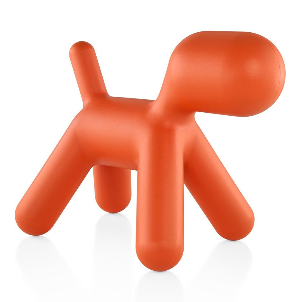 Magis & Me Too, dětská stolička Puppy Large v oranžové barvě, EERO ARNIO, prodává Designpropaganda, 4 326 Kč
