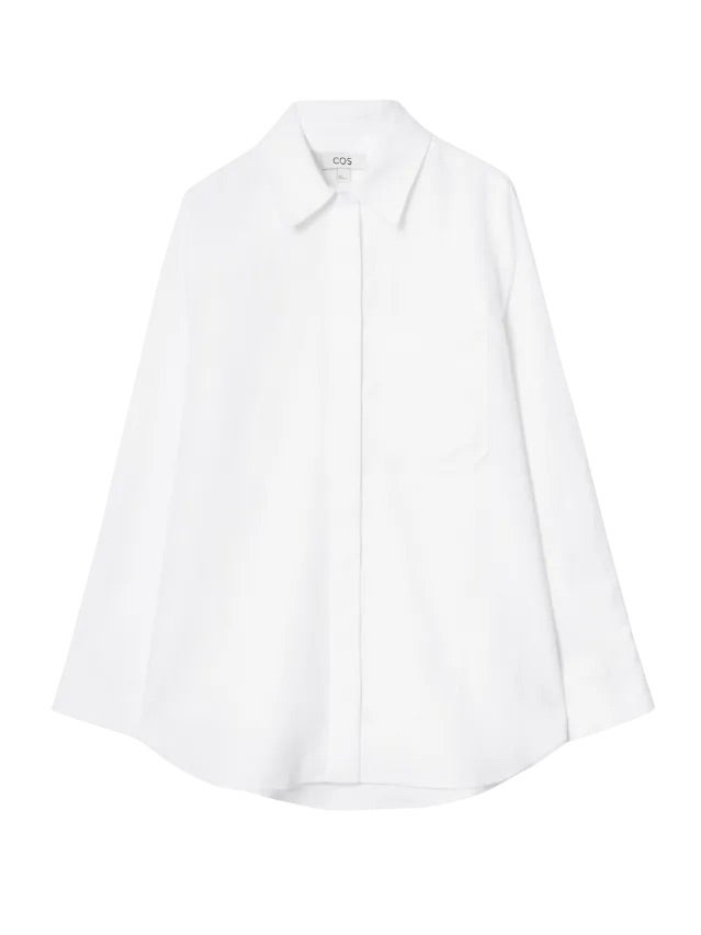 Lněná oversized košile, COS, 2 150 Kč