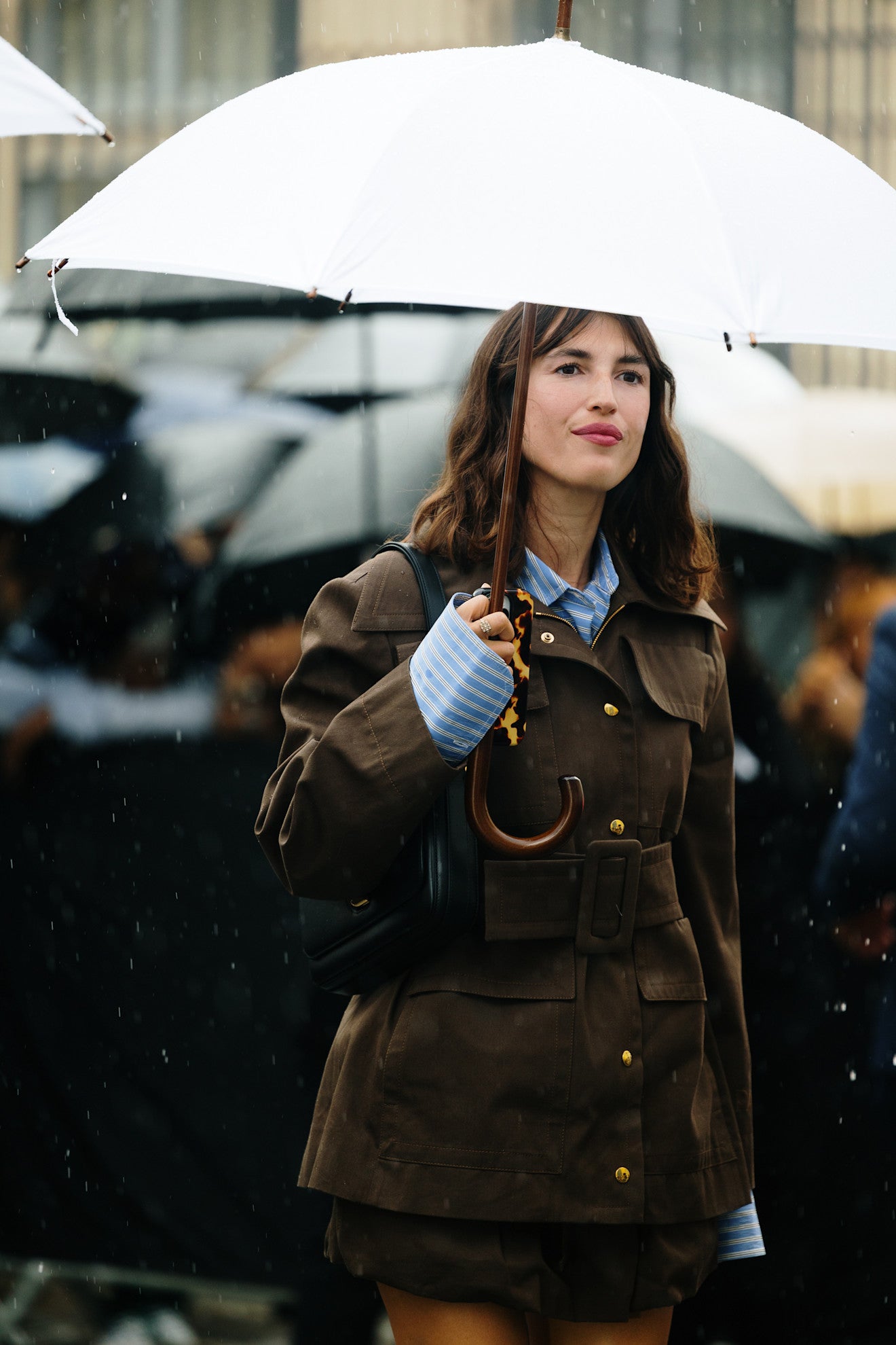 Street style Paris Fashion Week, červenec 2025